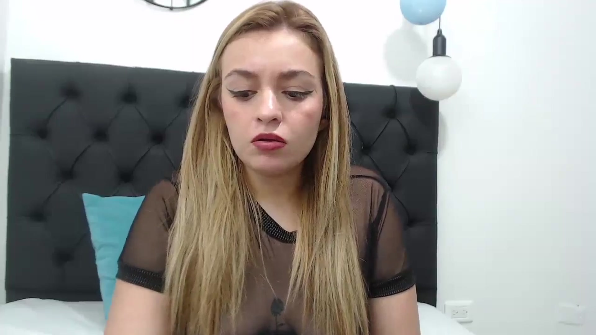 Gallery image thumbnail from CamilleDucan's myfreecams stream on, 05/02/2024, 17:59 image 19 of 20