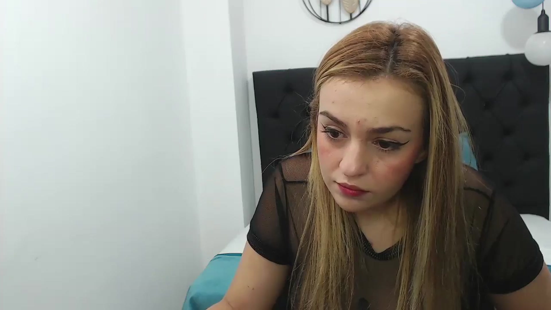 Gallery image thumbnail from CamilleDucan's myfreecams stream on, 05/18/2024, 14:27 image 8 of 20