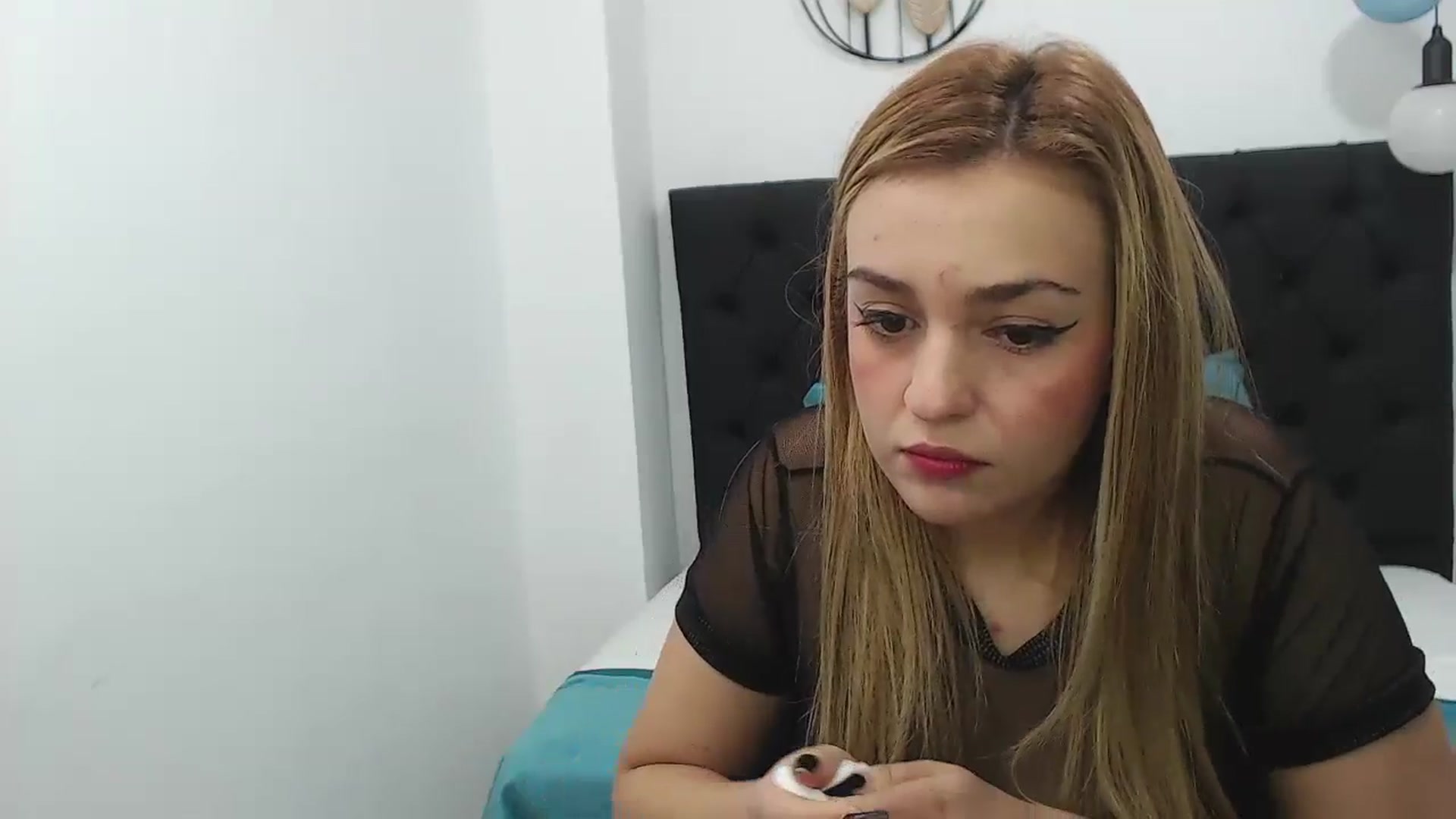 Gallery image thumbnail from CamilleDucan's myfreecams stream on, 05/18/2024, 14:27 image 9 of 20