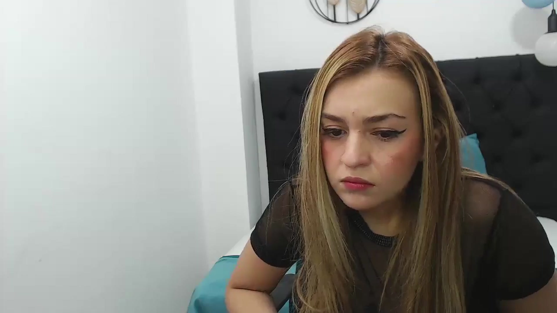 Gallery image thumbnail from CamilleDucan's myfreecams stream on, 05/18/2024, 15:24 image 7 of 20