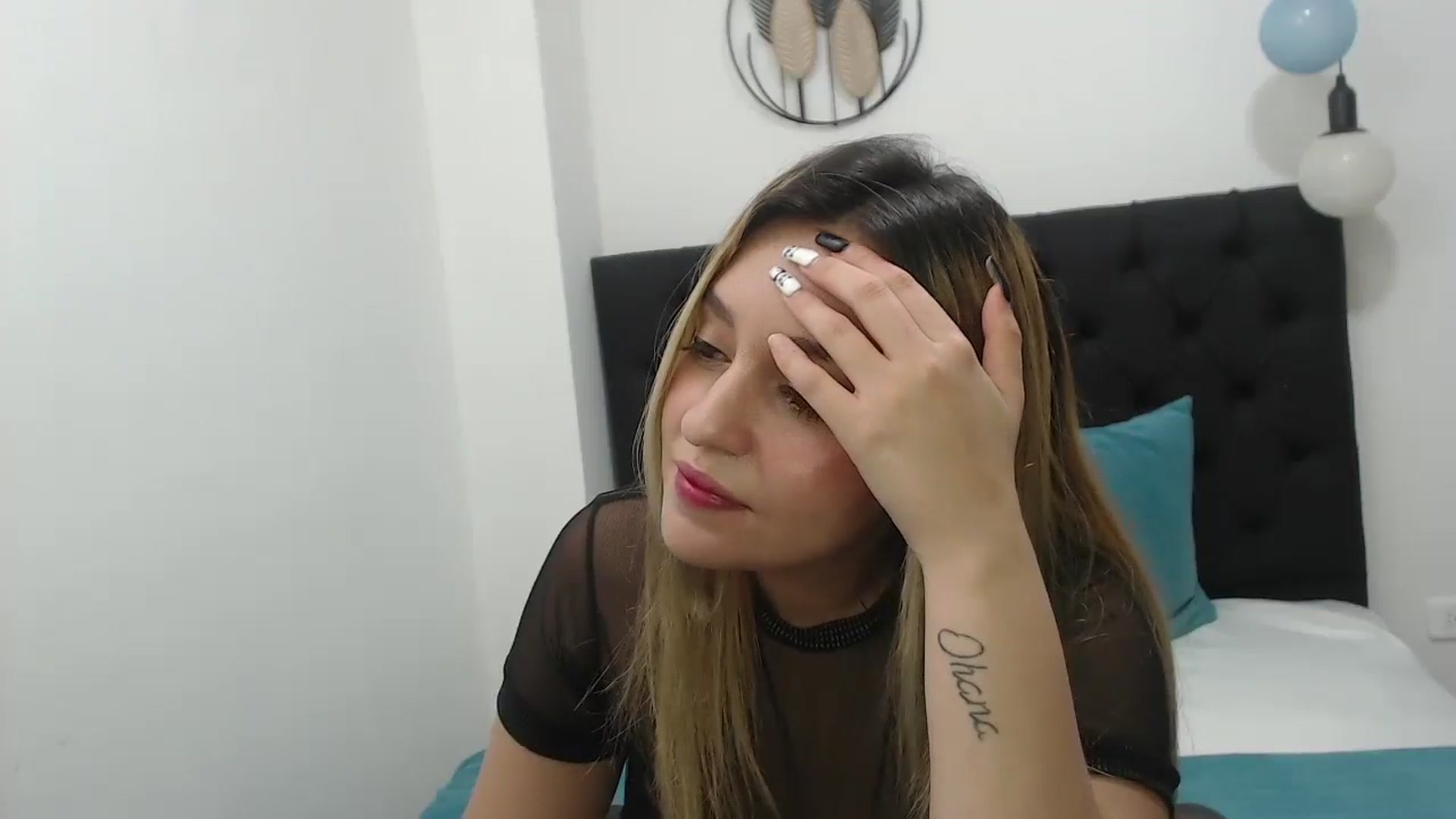Gallery image thumbnail from CamilleDucan's myfreecams stream on, 09/05/2024, 16:05 image 18 of 20
