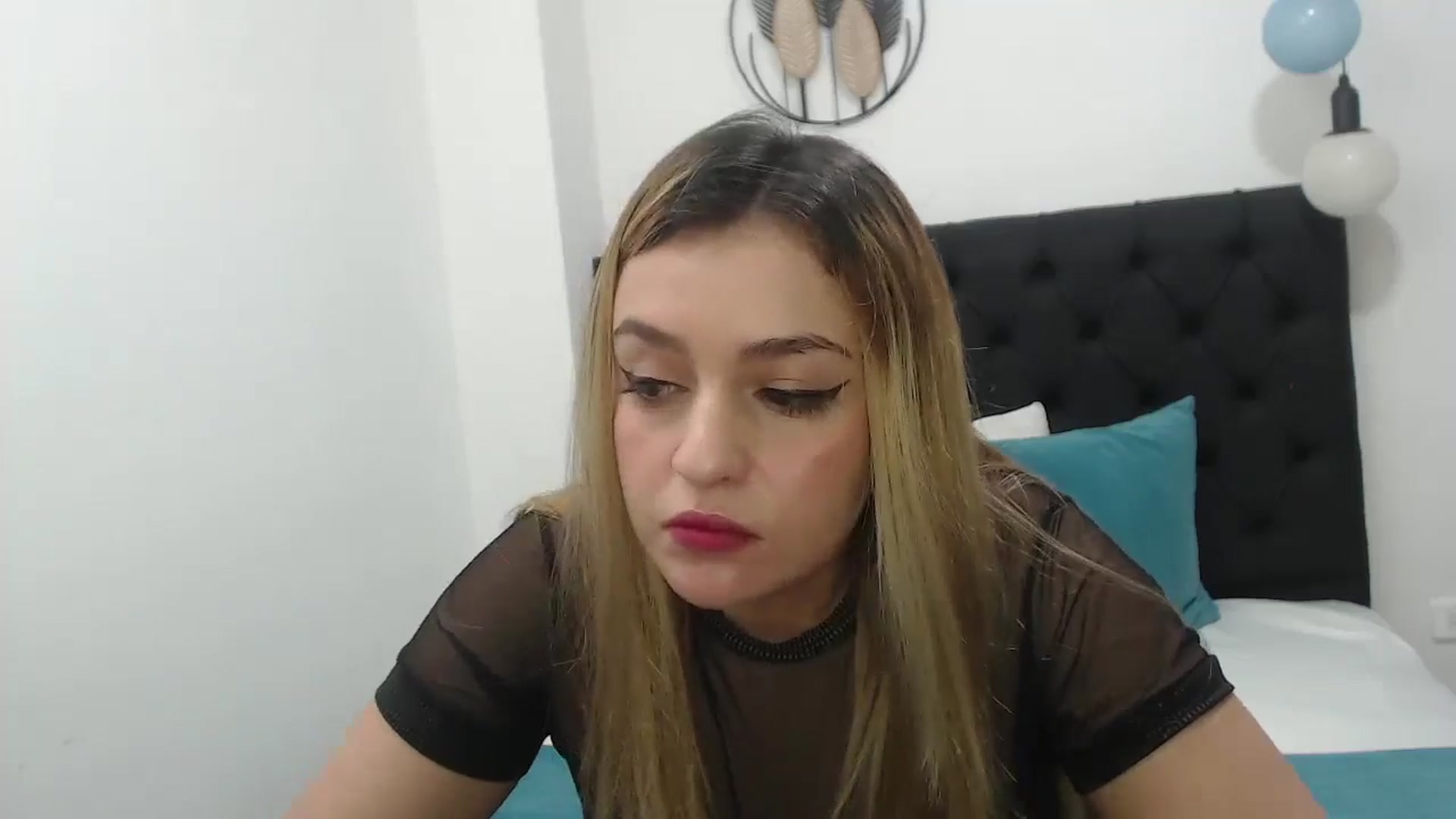 Gallery image thumbnail from CamilleDucan's myfreecams stream on, 09/05/2024, 16:05 image 8 of 20