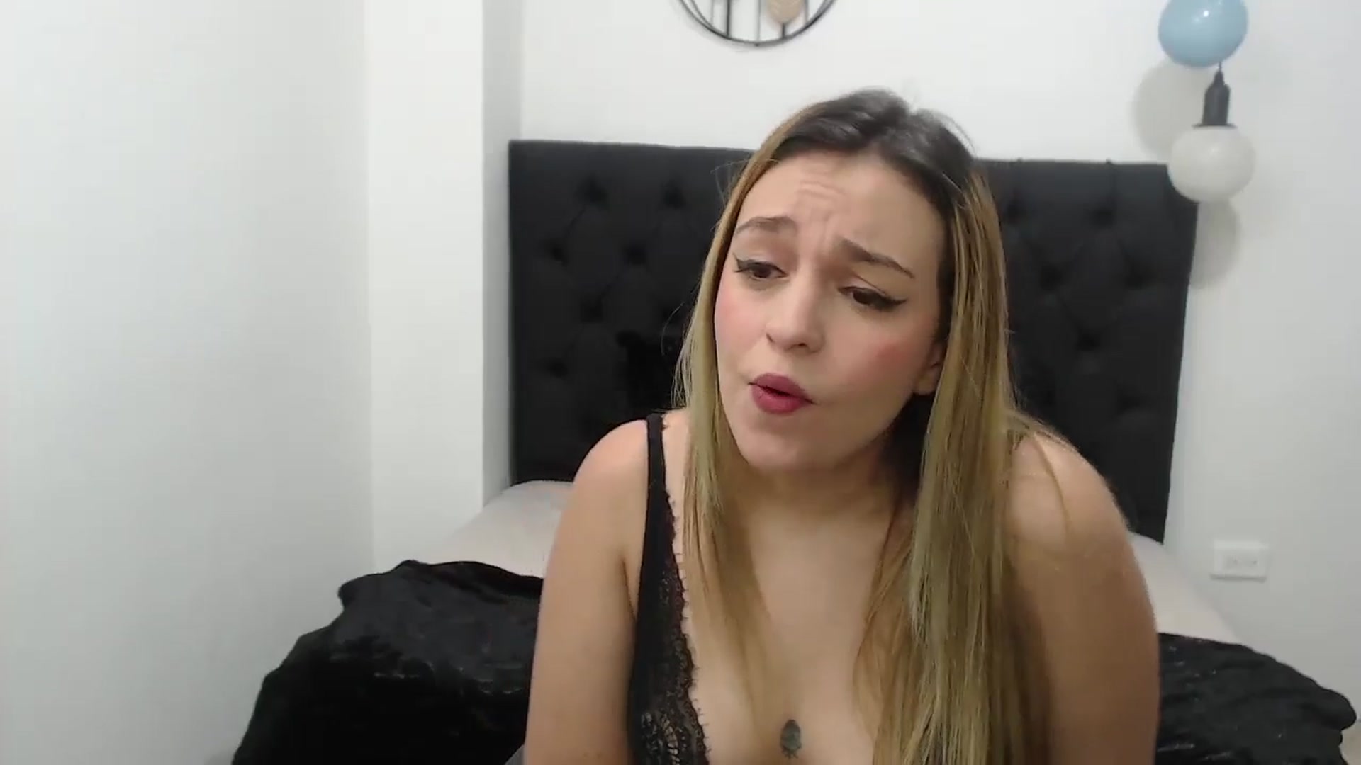 Gallery image thumbnail from CamilleDucan's myfreecams stream on, 09/28/2024, 15:10 image 6 of 20