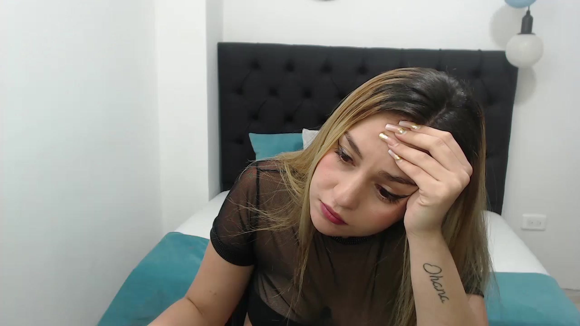 Gallery image thumbnail from CamilleDucan's myfreecams stream on, 10/03/2024, 18:53 image 8 of 20