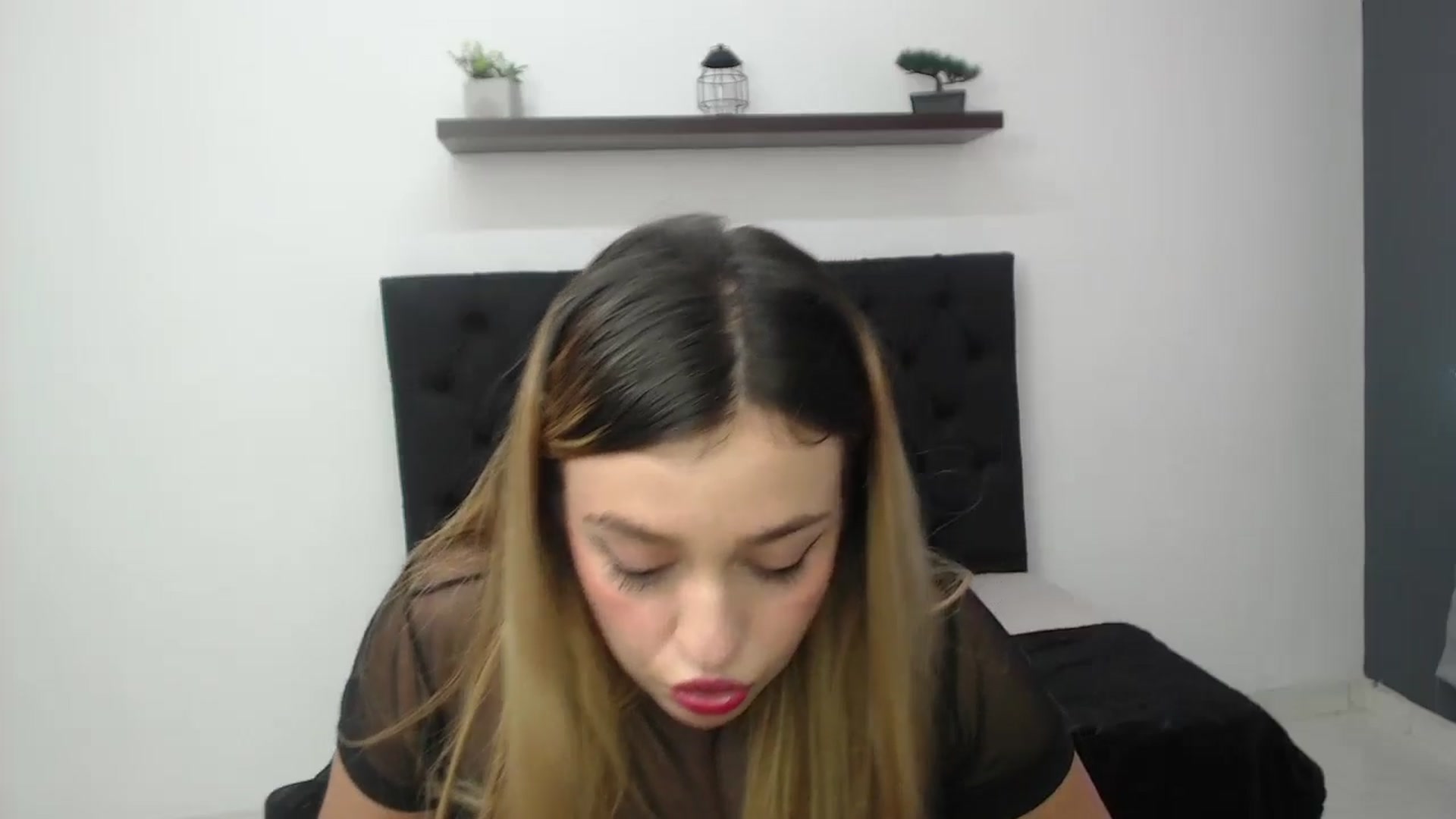 Gallery image thumbnail from CamilleDucan's myfreecams stream on, 11/15/2024, 16:59 image 20 of 20