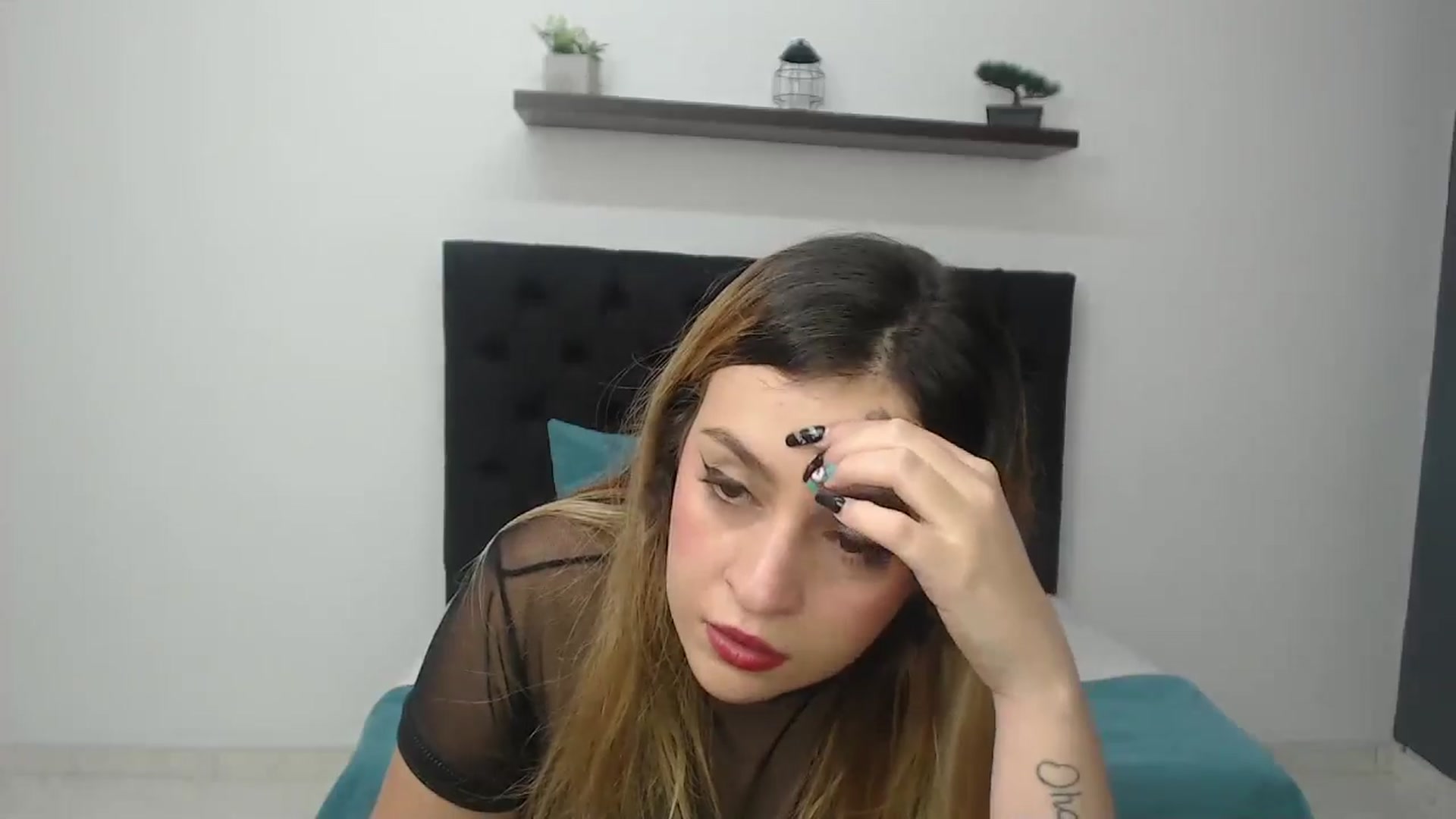 Gallery image thumbnail from CamilleDucan's myfreecams stream on, 11/21/2024, 14:44 image 17 of 20