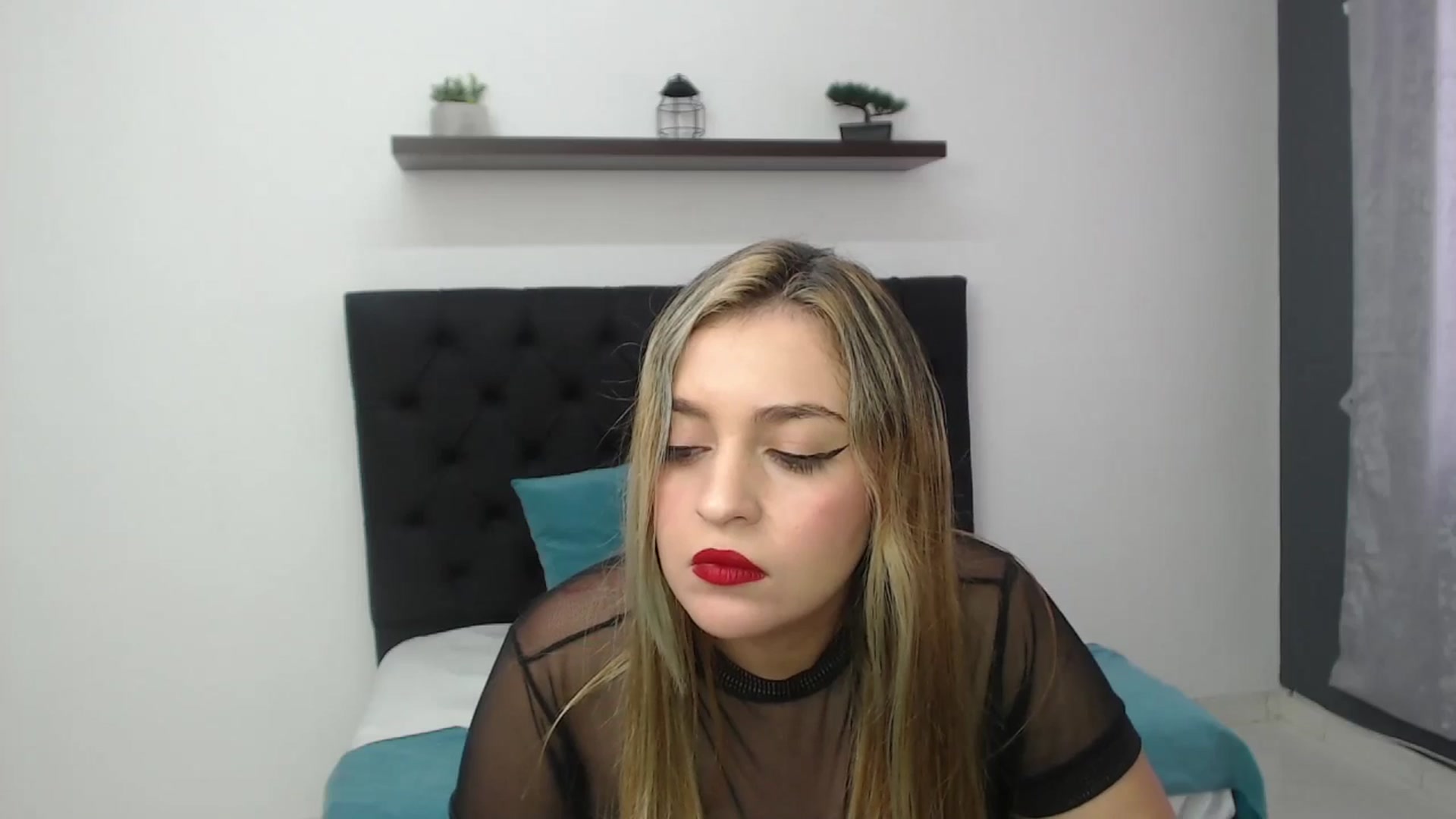 Gallery image thumbnail from CamilleDucan's myfreecams stream on, 01/09/2025, 15:33 image 20 of 20