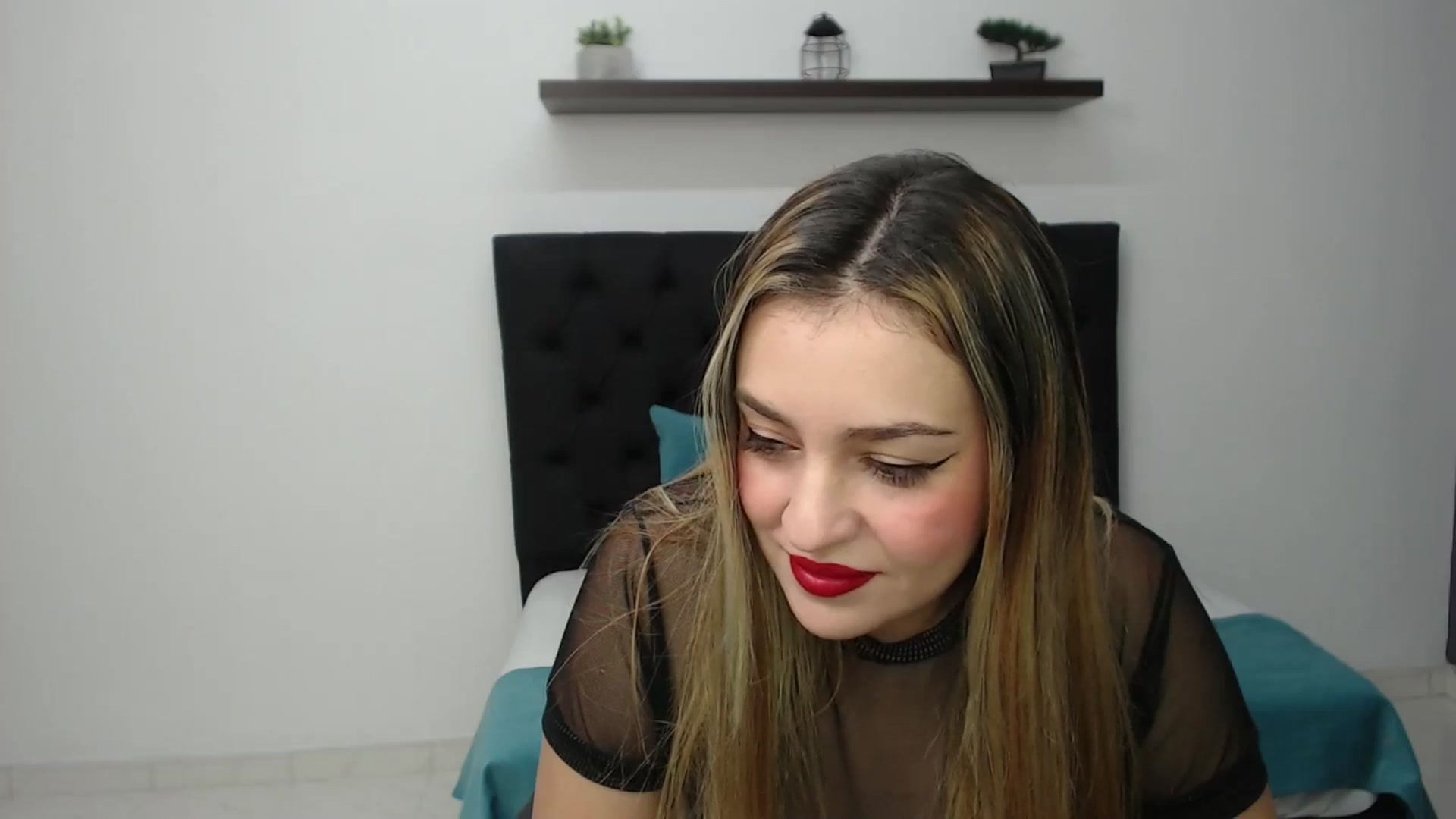 Gallery image thumbnail from CamilleDucan's myfreecams stream on, 02/11/2025, 13:23 image 9 of 20