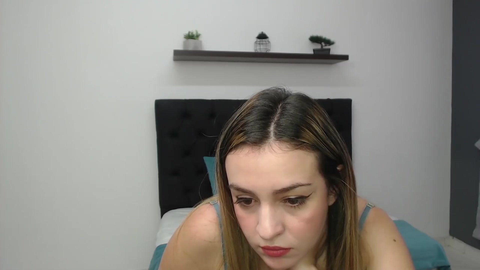 Gallery image thumbnail from CamilleDucan's myfreecams stream on, 02/24/2025, 15:29 image 11 of 20
