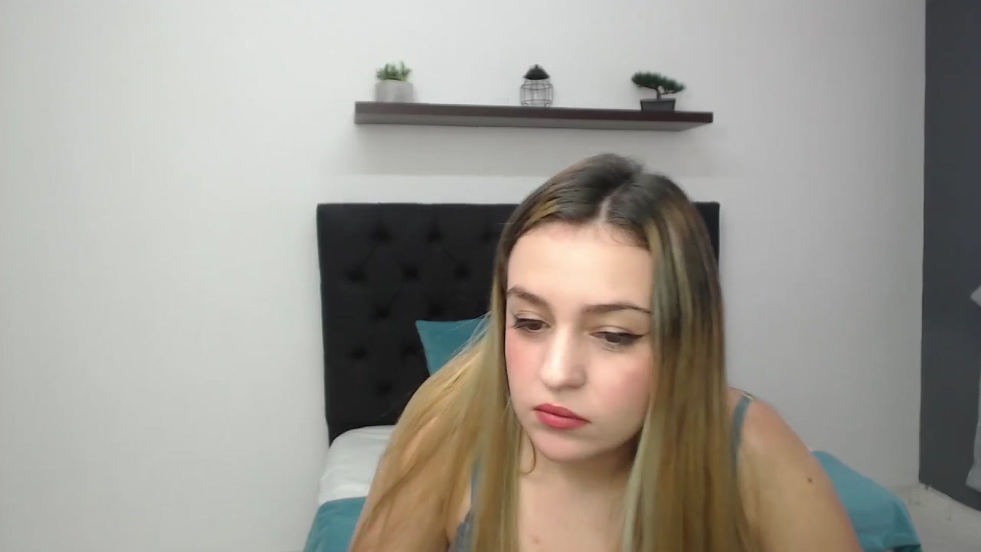 Gallery image thumbnail from CamilleDucan's myfreecams stream on, 02/24/2025, 15:29 image 7 of 20