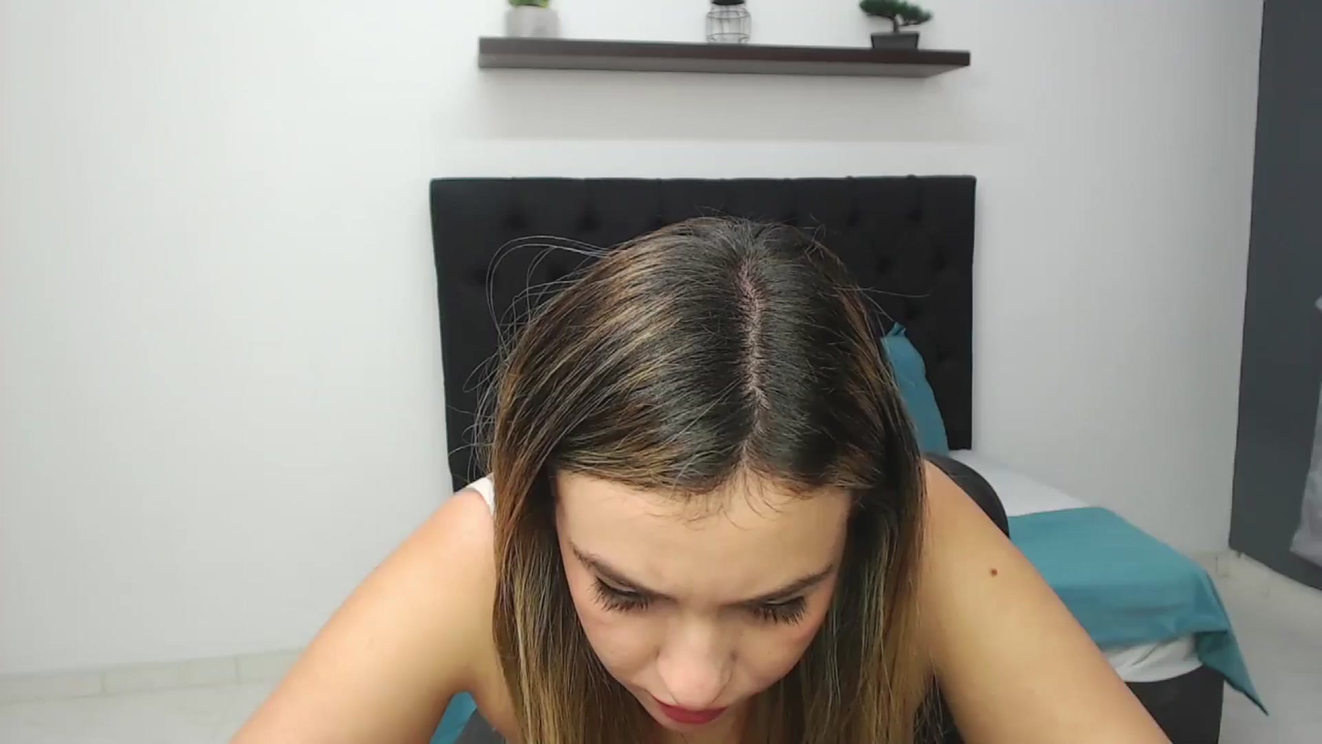 Gallery image thumbnail from CamilleDucan's myfreecams stream on, 02/27/2025, 18:44 image 12 of 20