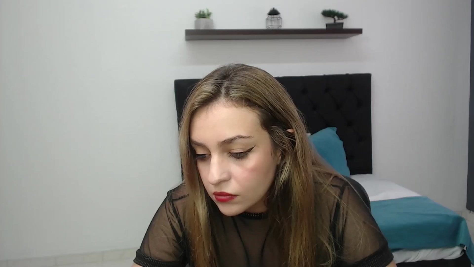 Gallery image thumbnail from CamilleDucan's myfreecams stream on, 03/13/2025, 17:22 image 8 of 20