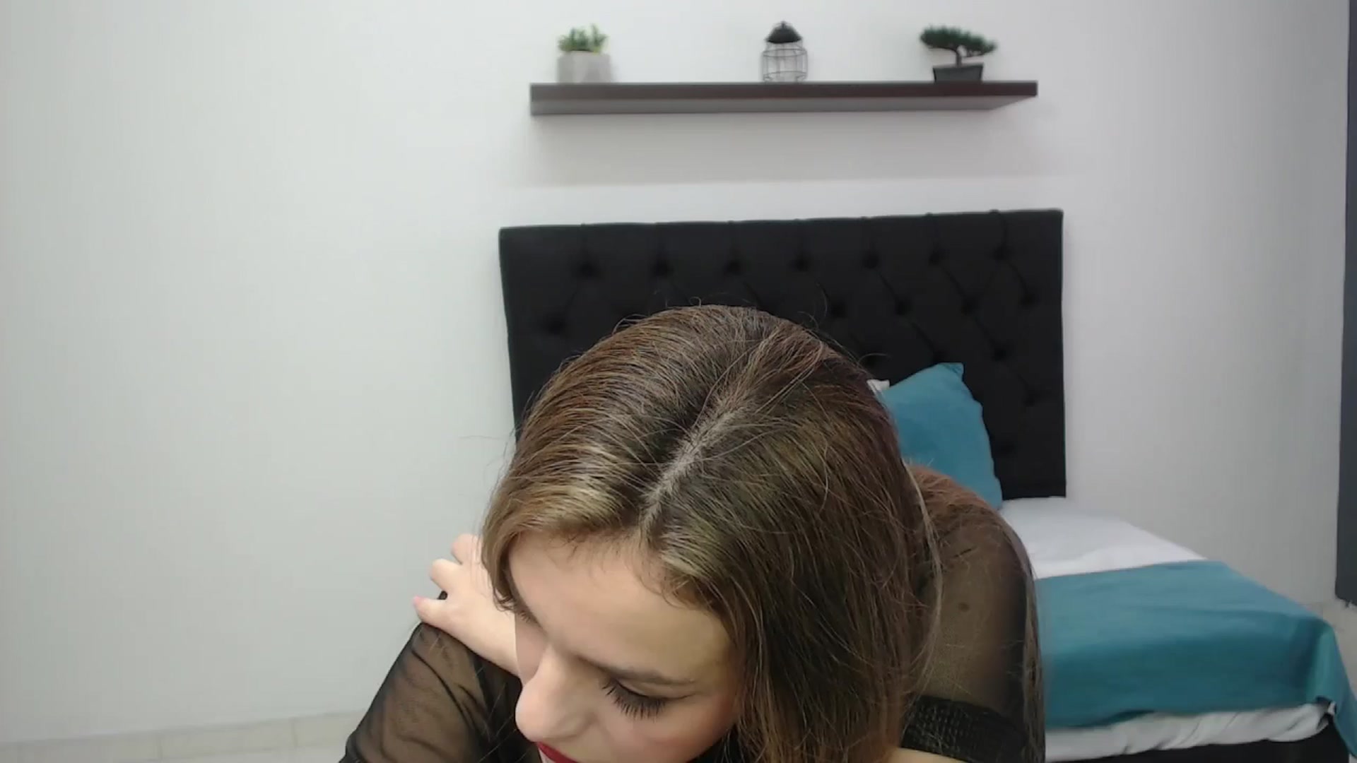 Gallery image thumbnail from CamilleDucan's myfreecams stream on, 03/13/2025, 17:22 image 6 of 20