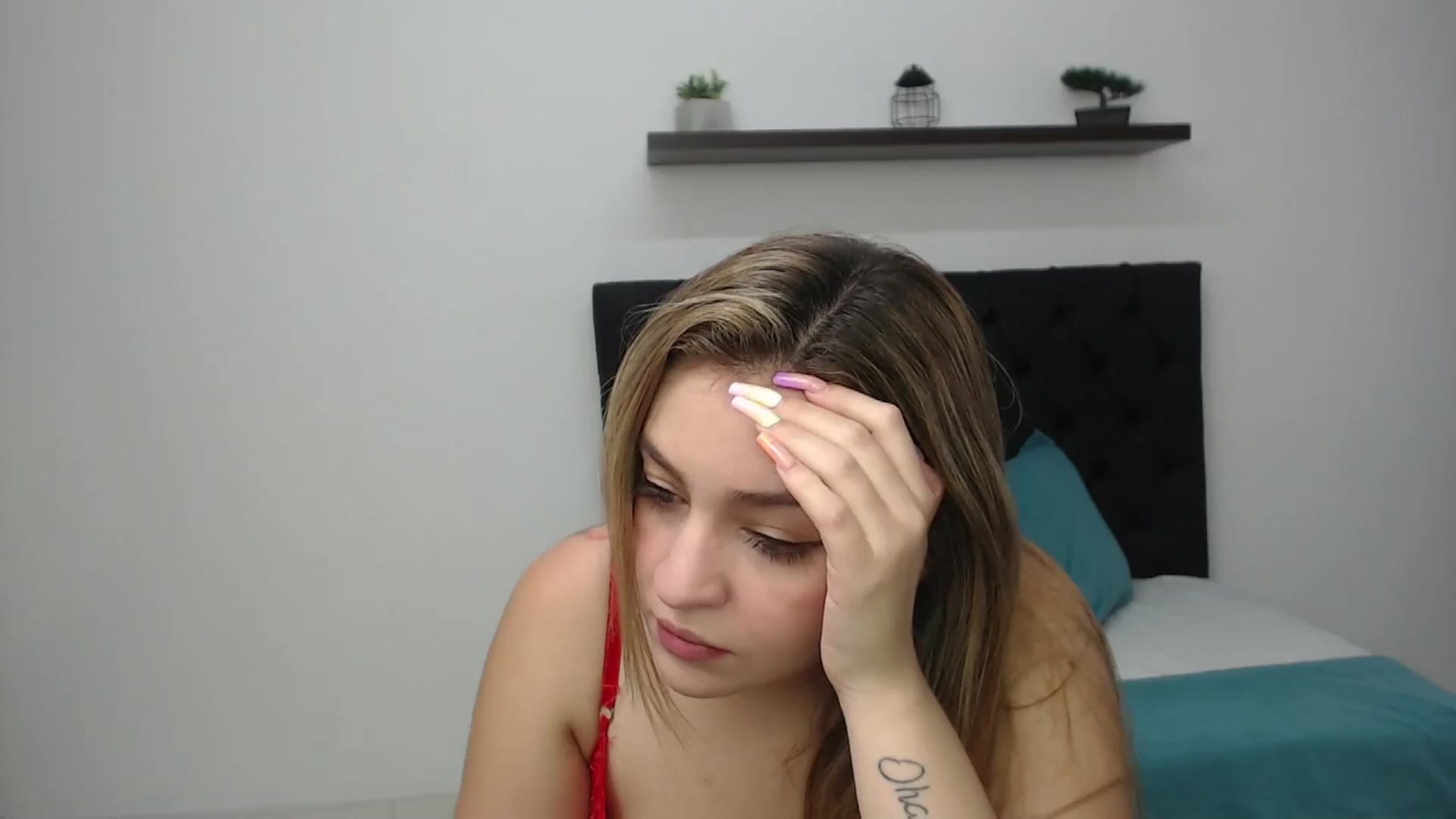 Gallery image thumbnail from CamilleDucan's myfreecams stream on, 03/28/2025, 13:22 image 7 of 20