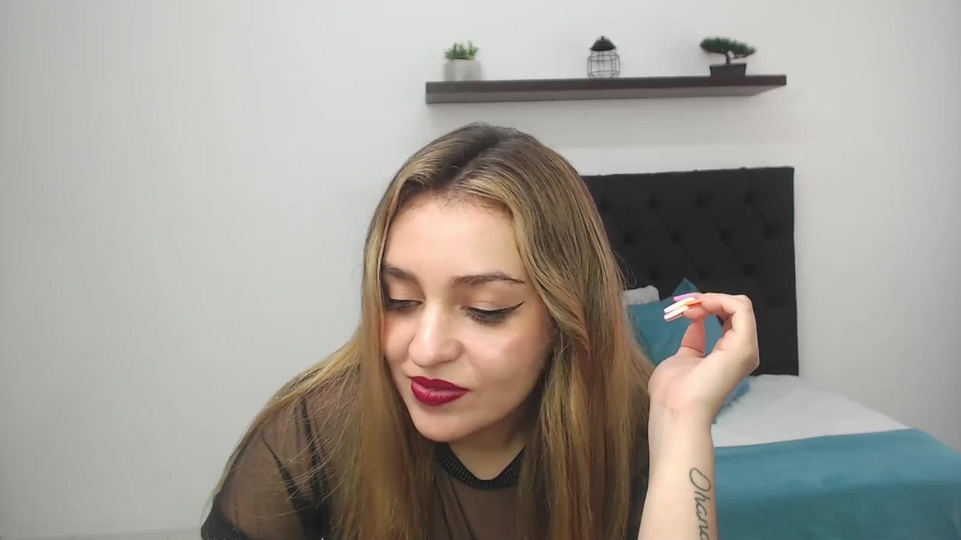 Gallery image thumbnail from CamilleDucan's myfreecams stream on, 03/29/2025, 17:14 image 12 of 20