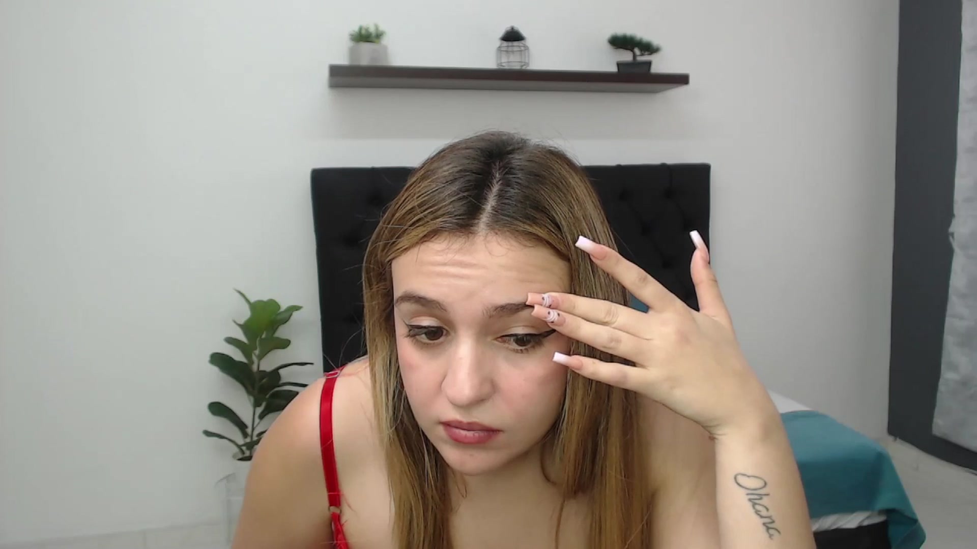 Gallery image thumbnail from CamilleDucan's myfreecams stream on, 04/14/2025, 18:22 image 13 of 20