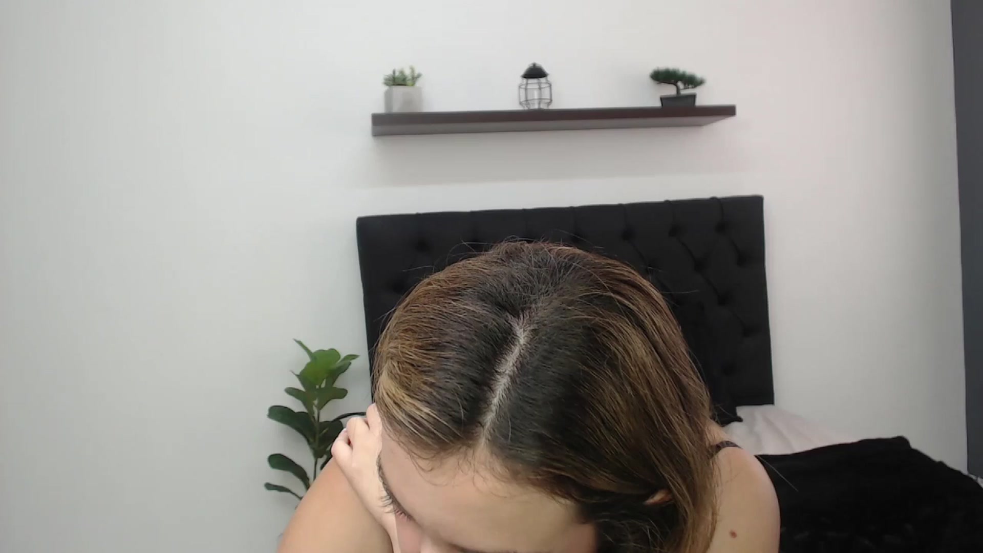 Gallery image thumbnail from CamilleDucan's myfreecams stream on, 04/22/2025, 16:04 image 11 of 20