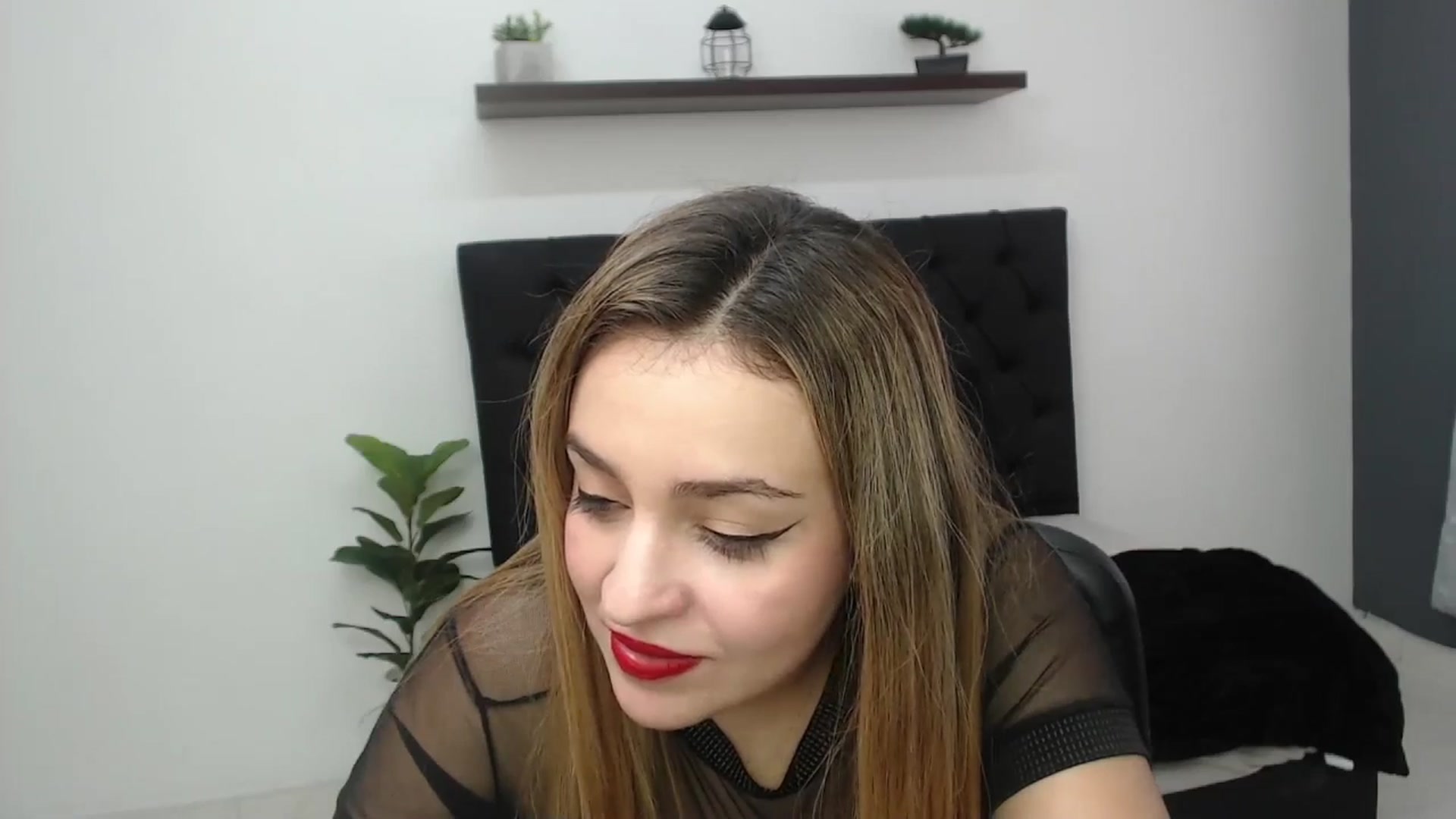 Gallery image thumbnail from CamilleDucan's myfreecams stream on, 04/25/2025, 15:59 image 3 of 20