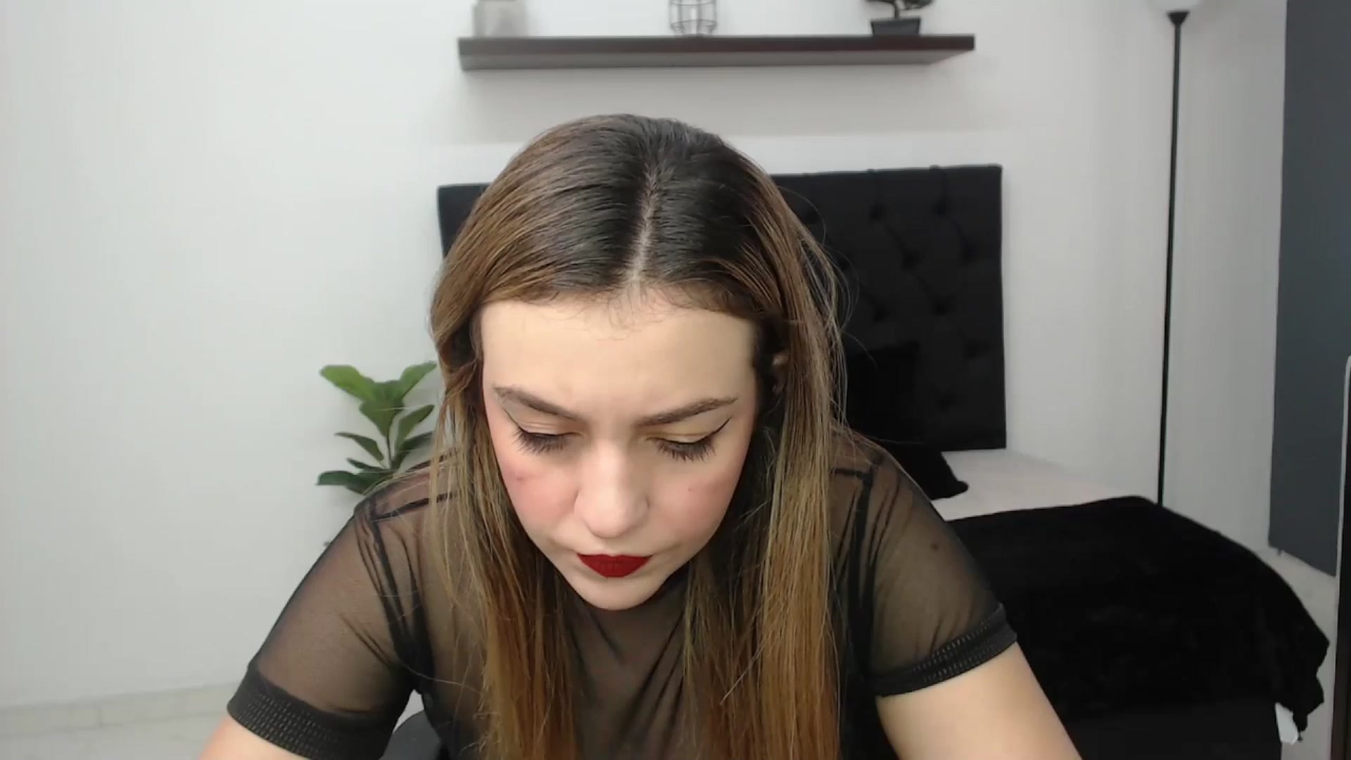Gallery image thumbnail from CamilleDucan's myfreecams stream on, 05/15/2025, 14:31 image 8 of 20