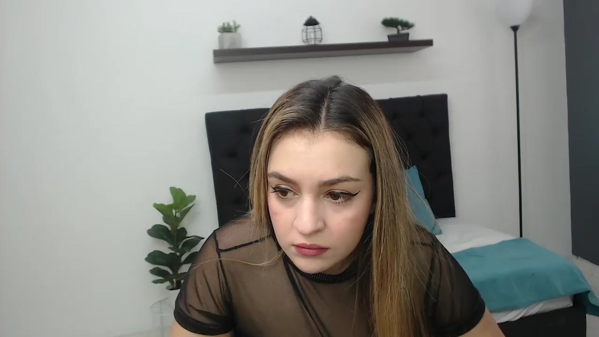 Gallery image thumbnail from CamilleDucan's myfreecams stream on, 05/24/2025, 13:59 image 1 of 20