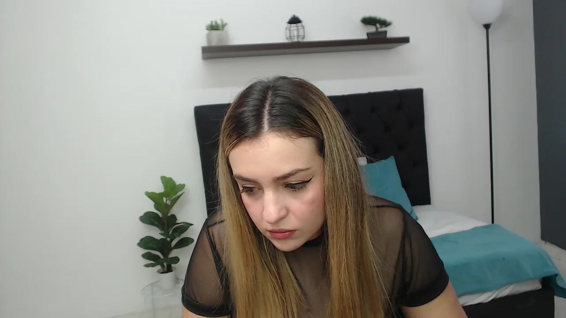 Gallery image thumbnail from CamilleDucan's myfreecams stream on, 05/24/2025, 14:41 image 5 of 20