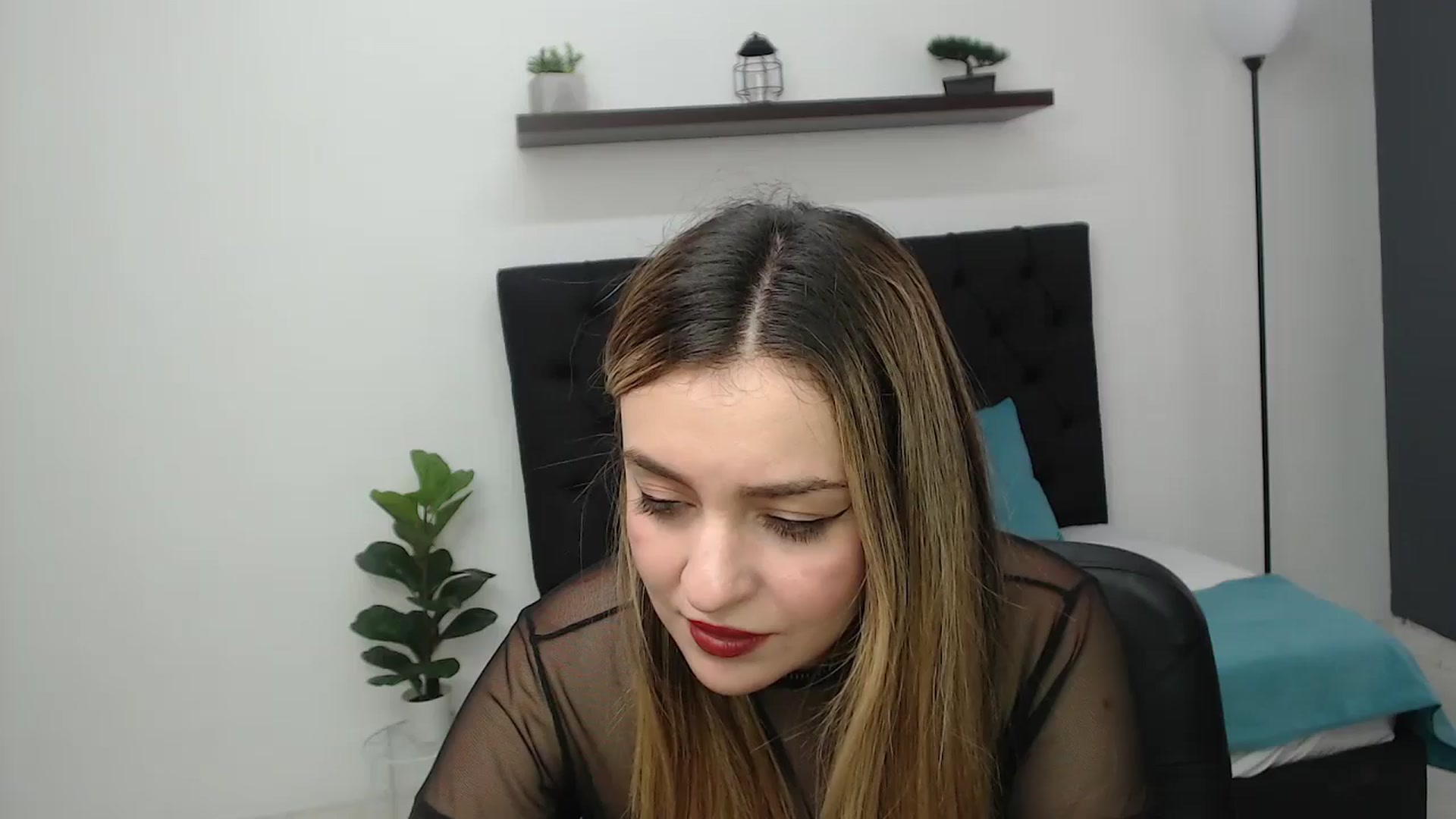 Gallery image thumbnail from CamilleDucan's myfreecams stream on, 05/24/2025, 16:53 image 11 of 20
