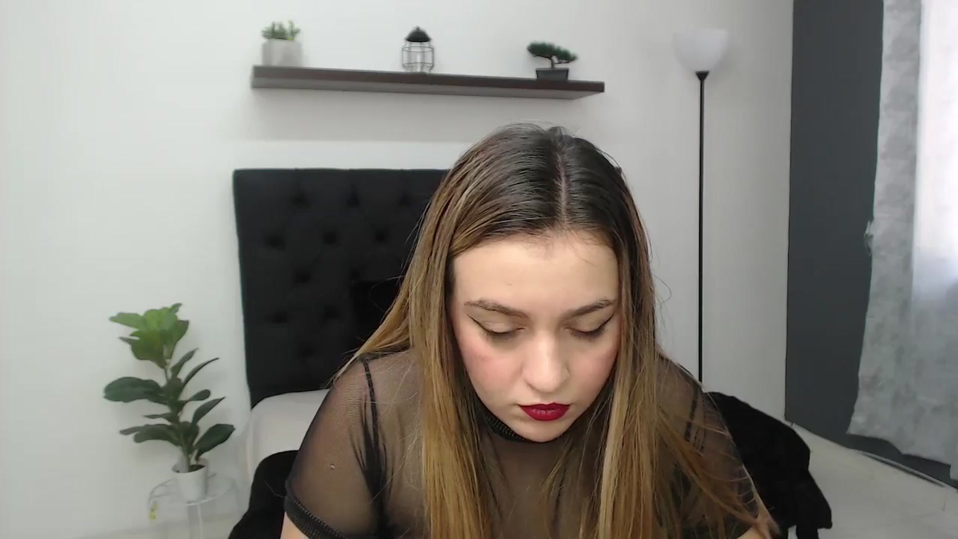 Gallery image thumbnail from CamilleDucan's myfreecams stream on, 06/20/2025, 14:57 image 4 of 20