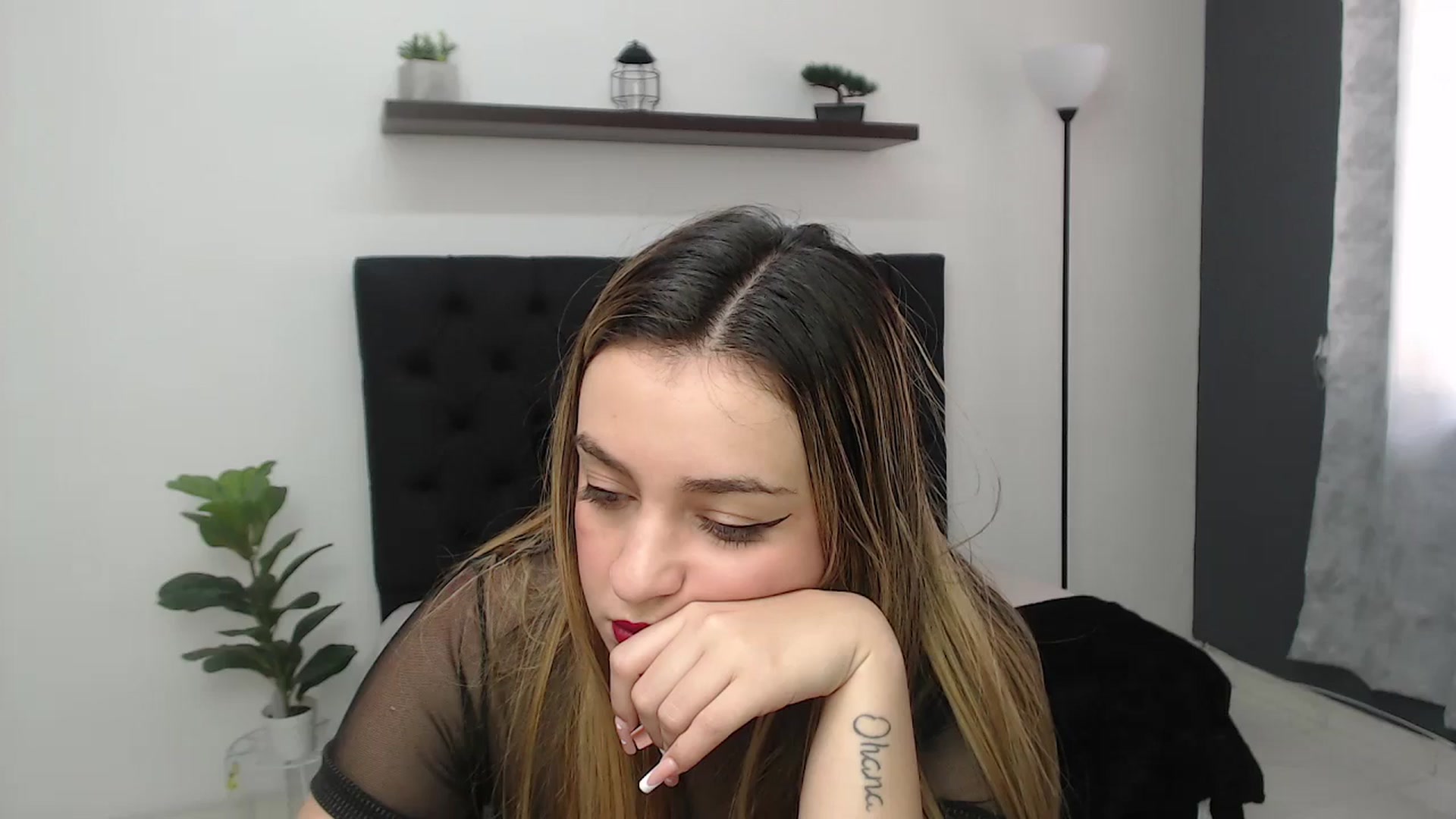 Gallery image thumbnail from CamilleDucan's myfreecams stream on, 06/20/2025, 14:57 image 8 of 20
