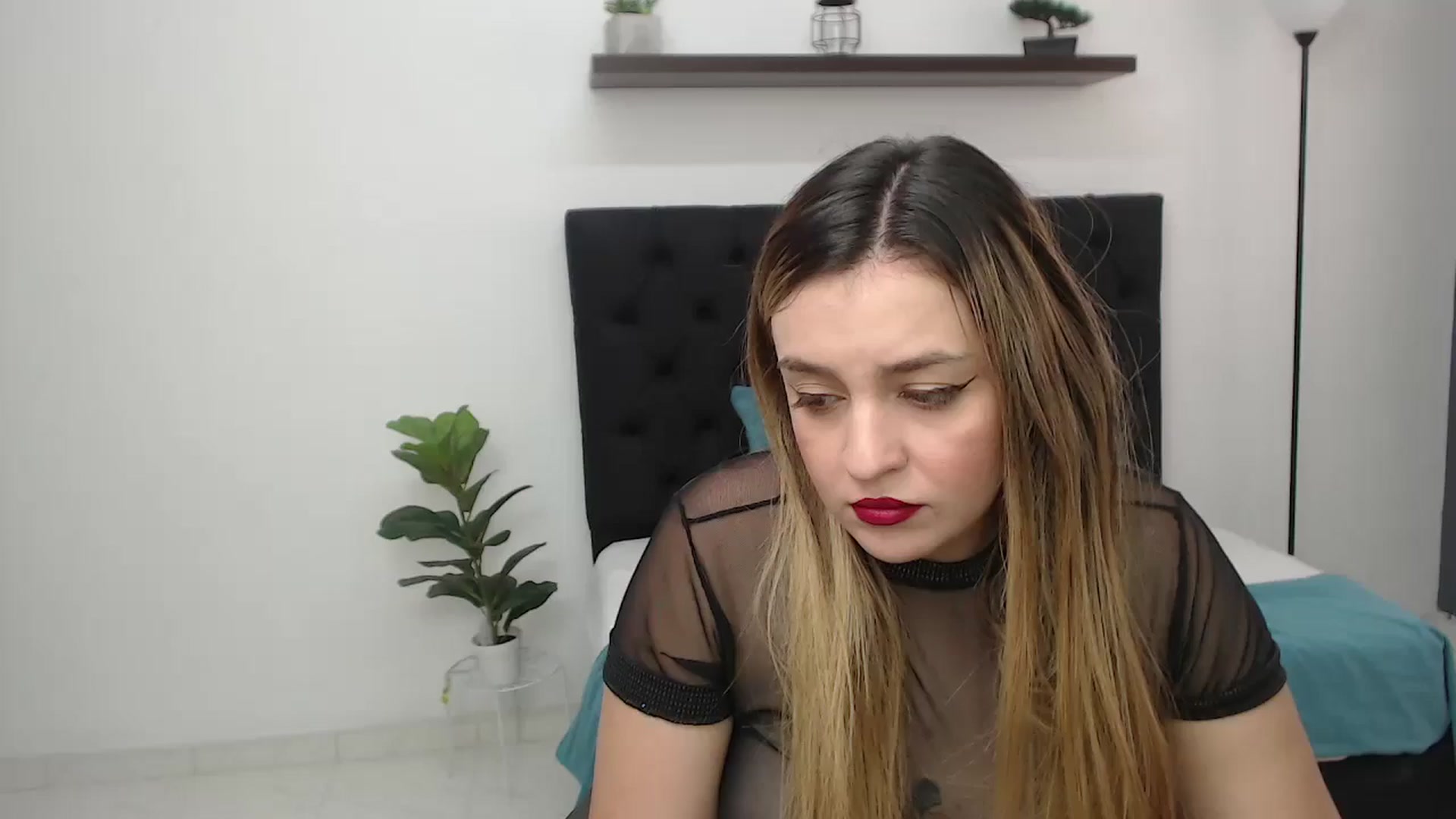 Gallery image thumbnail from CamilleDucan's myfreecams stream on, 06/25/2025, 14:31 image 12 of 20