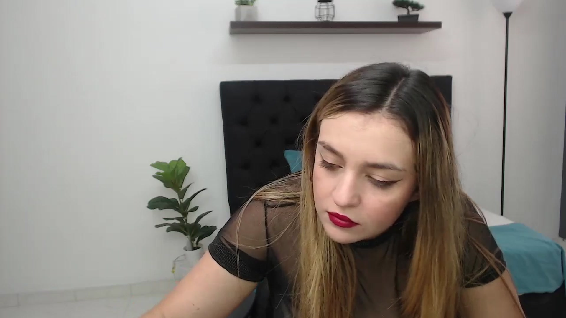 Gallery image thumbnail from CamilleDucan's myfreecams stream on, 06/25/2025, 14:31 image 7 of 20