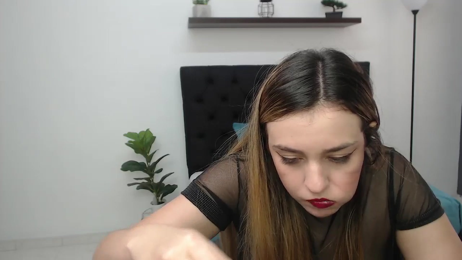 Gallery image thumbnail from CamilleDucan's myfreecams stream on, 06/25/2025, 15:15 image 5 of 20
