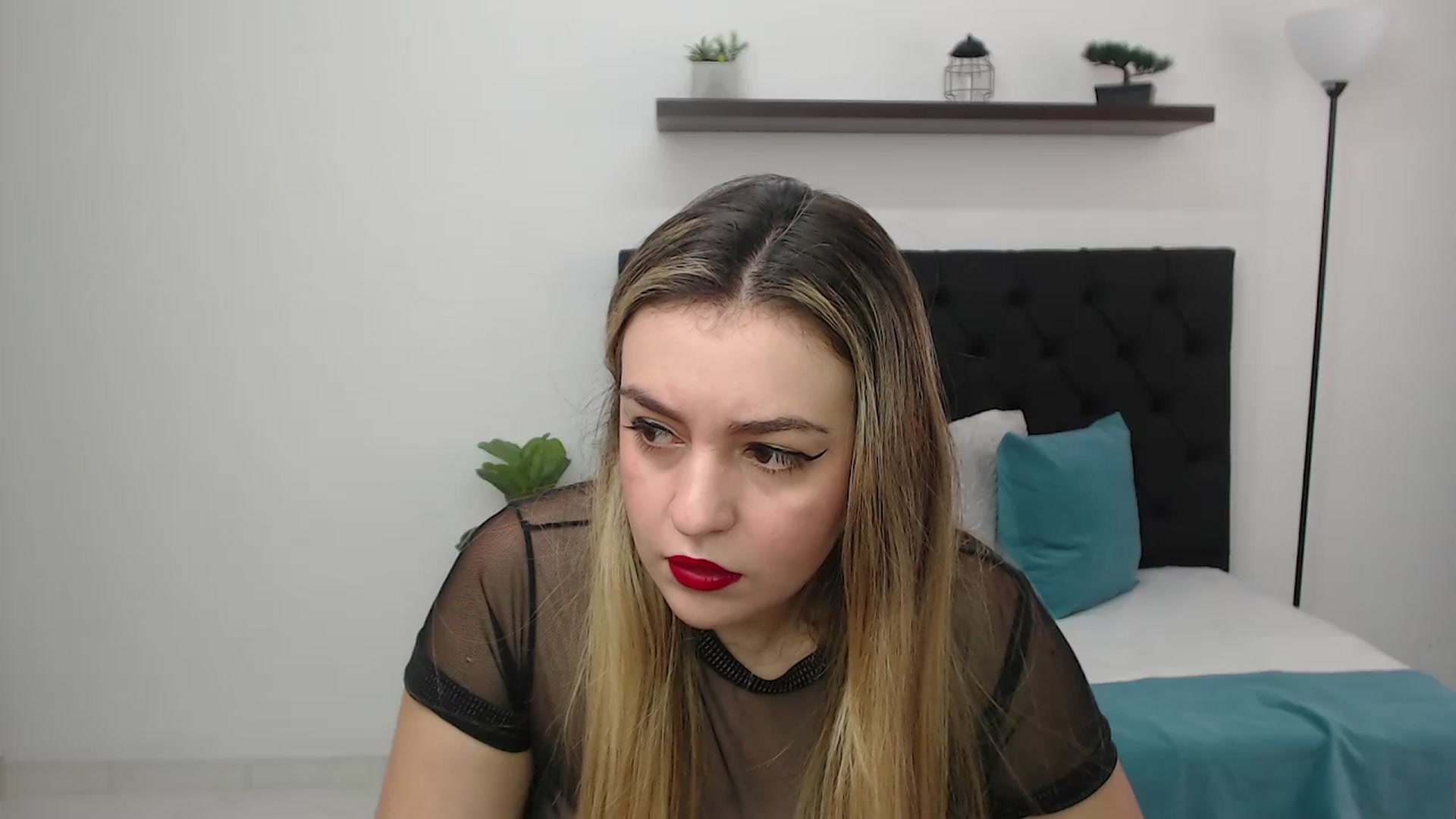 Gallery image thumbnail from CamilleDucan's myfreecams stream on, 08/27/2025, 14:03 image 7 of 20