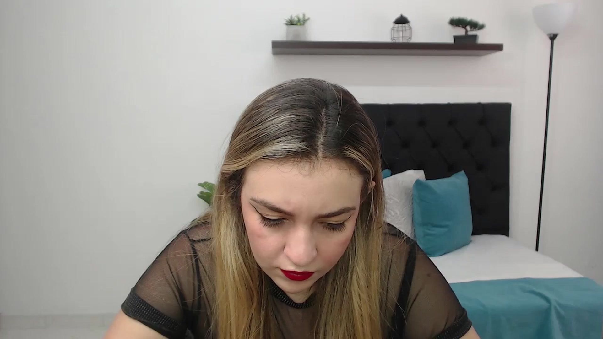 Gallery image thumbnail from CamilleDucan's myfreecams stream on, 08/27/2025, 14:03 image 12 of 20