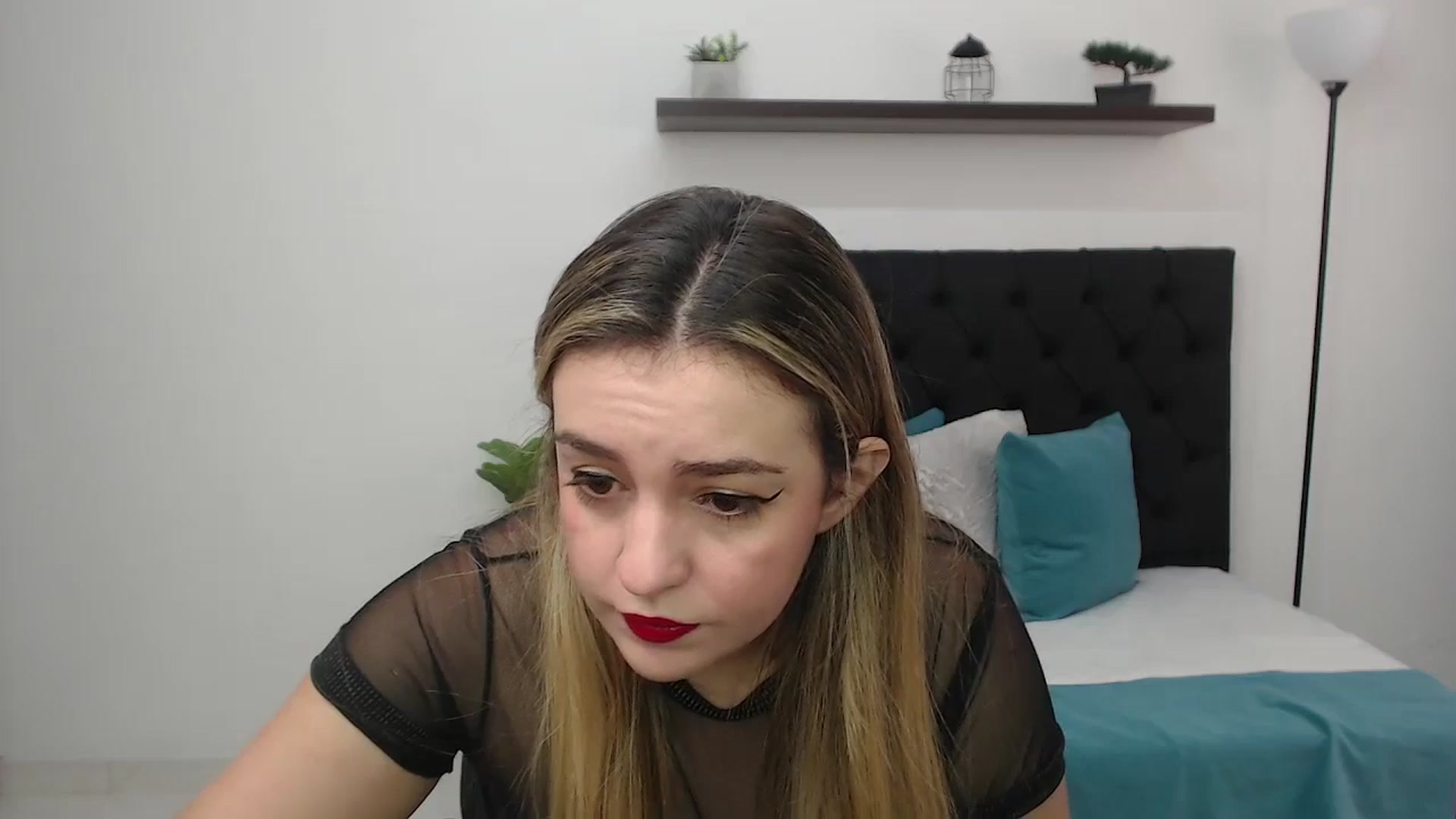 Gallery image thumbnail from CamilleDucan's myfreecams stream on, 08/27/2025, 14:03 image 8 of 20