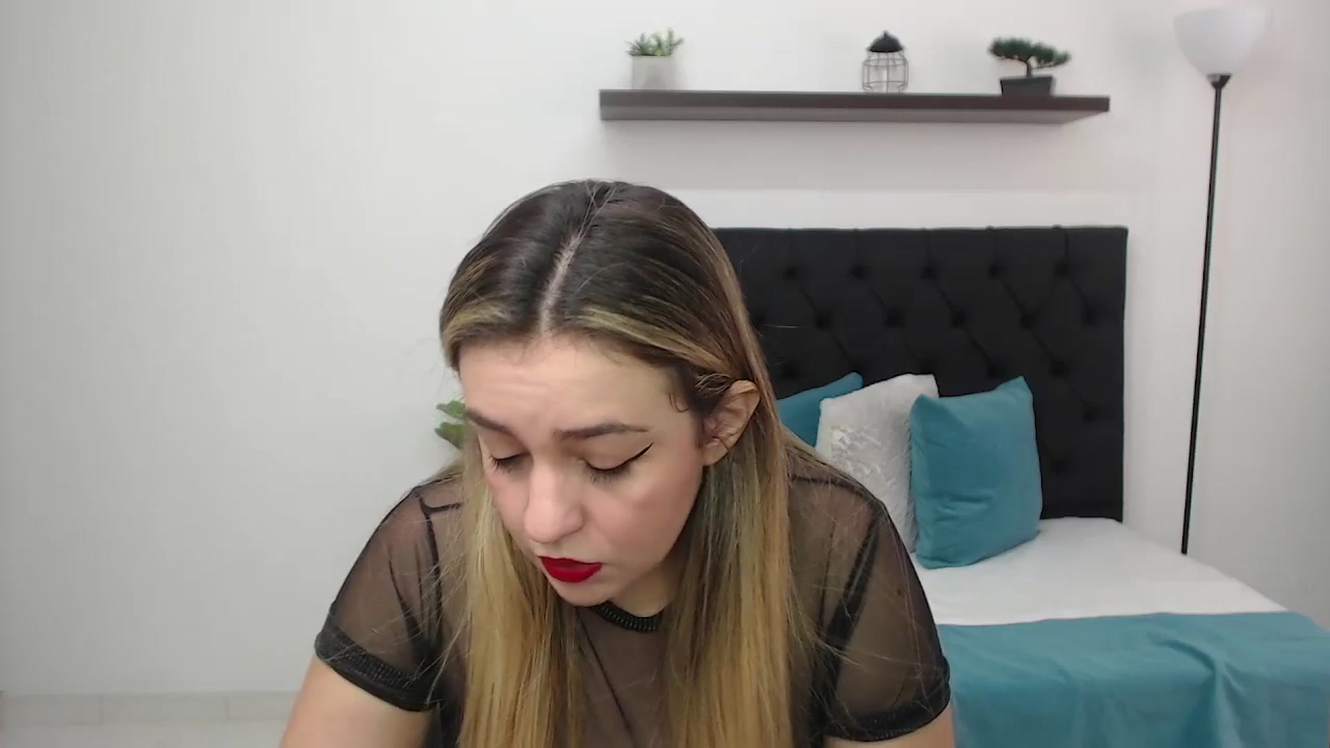 Gallery image thumbnail from CamilleDucan's myfreecams stream on, 08/27/2025, 14:03 image 2 of 20