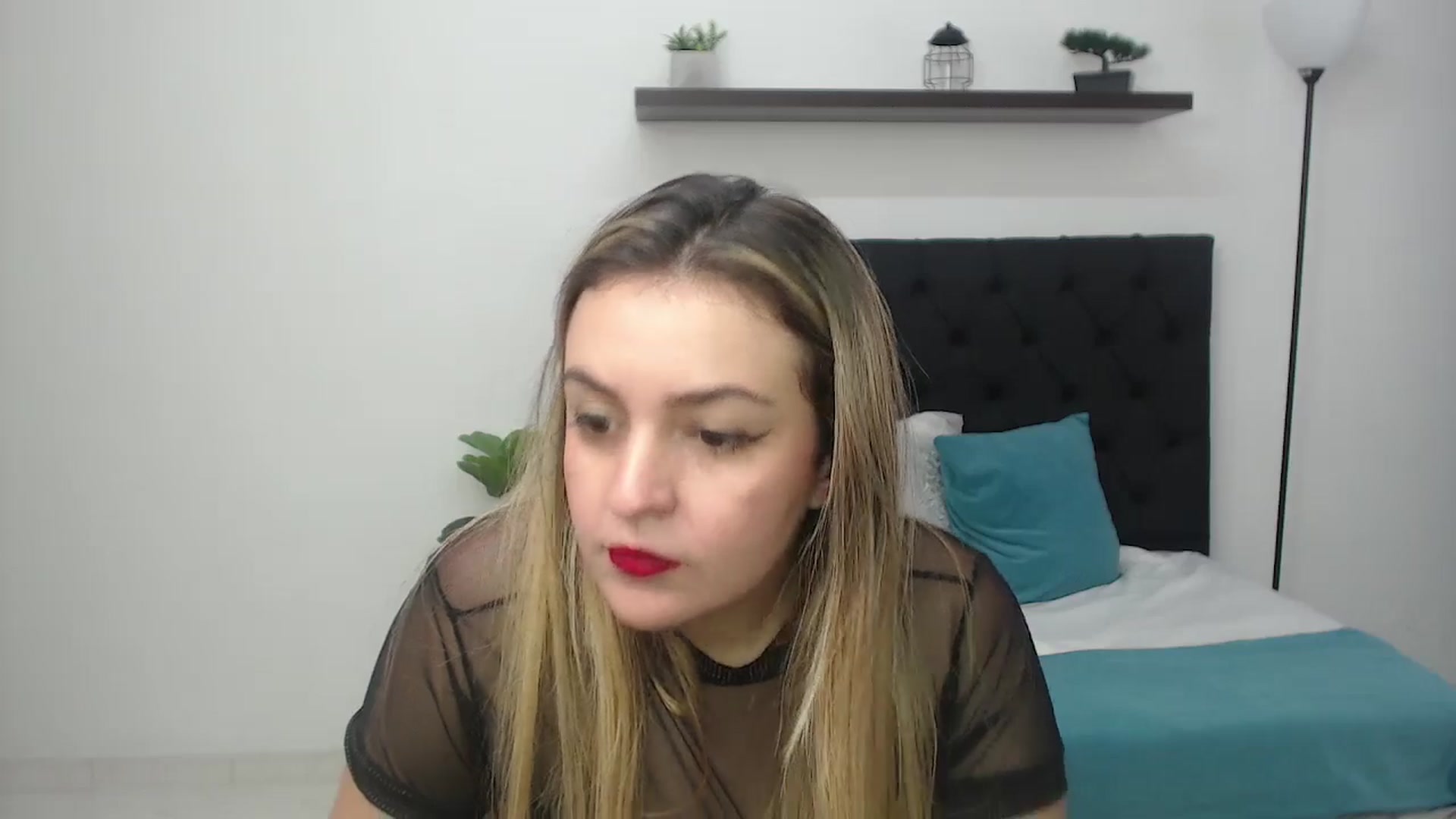 Gallery image thumbnail from CamilleDucan's myfreecams stream on, 08/27/2025, 17:12 image 18 of 20