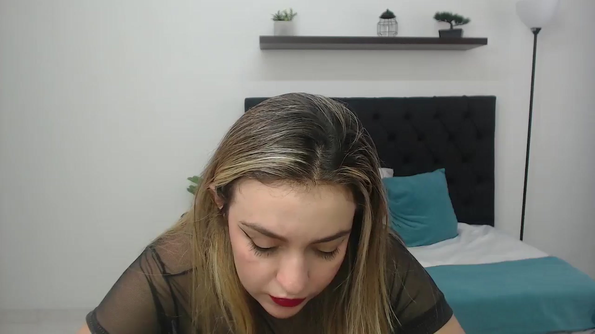 Gallery image thumbnail from CamilleDucan's myfreecams stream on, 08/27/2025, 17:12 image 2 of 20