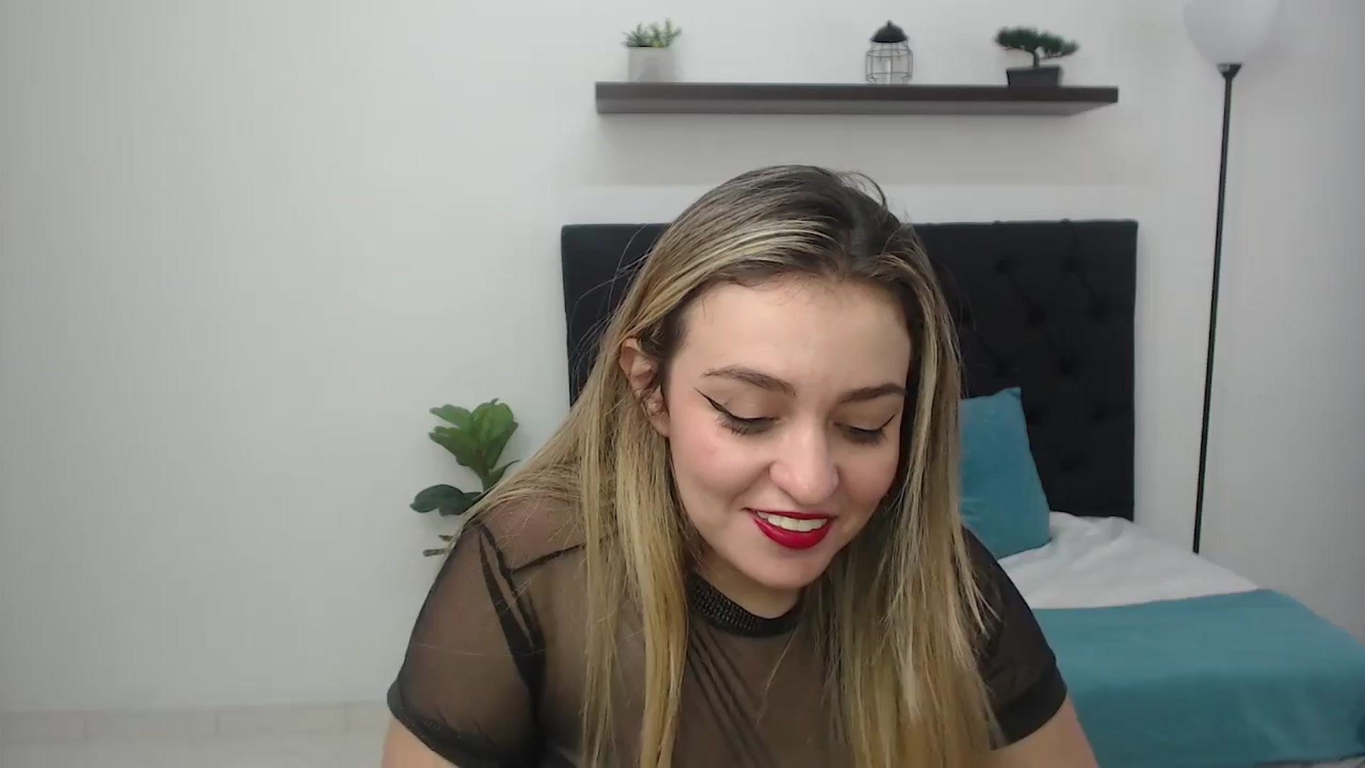 Gallery image thumbnail from CamilleDucan's myfreecams stream on, 08/27/2025, 17:12 image 4 of 20