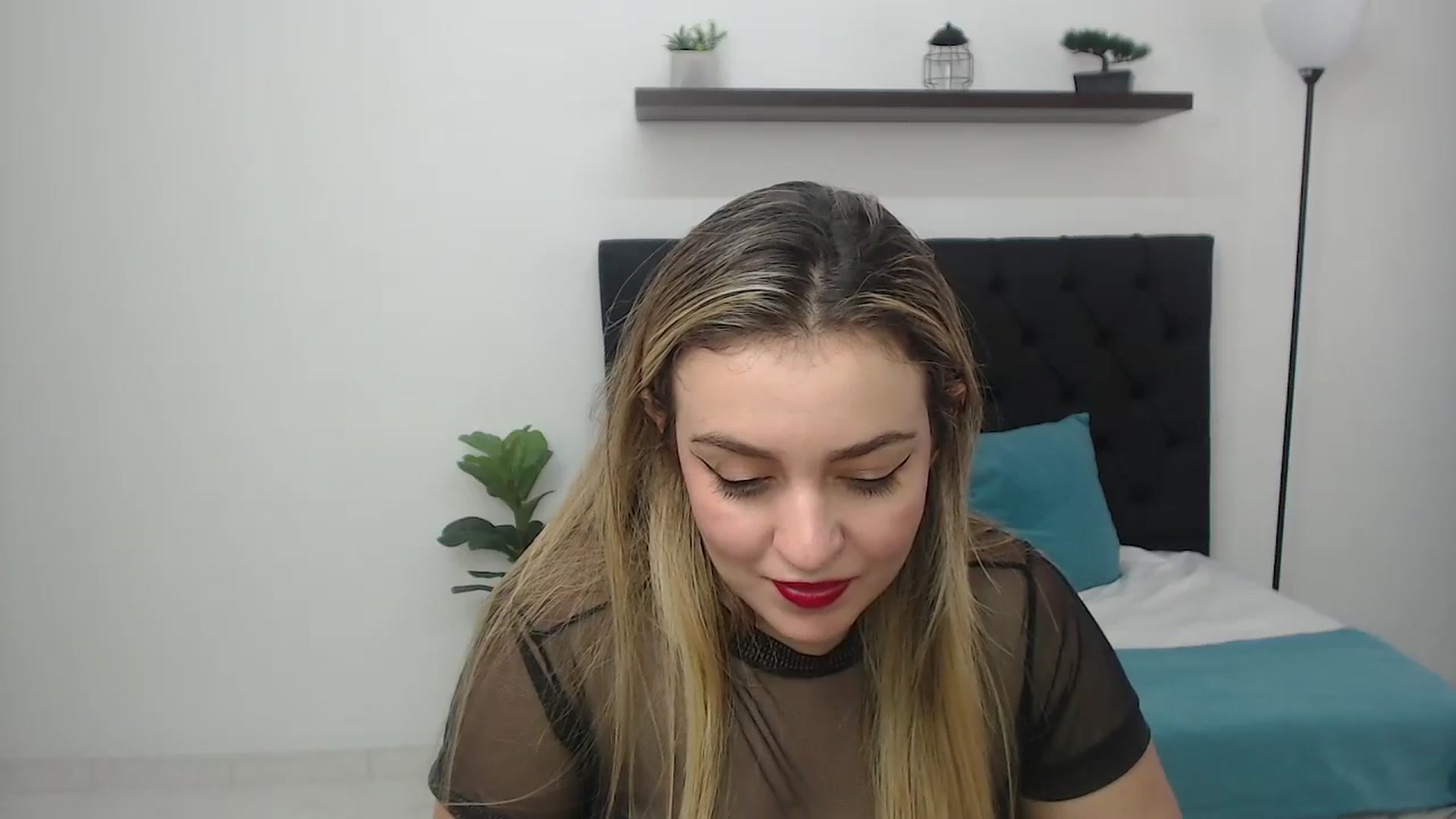 Gallery image thumbnail from CamilleDucan's myfreecams stream on, 08/27/2025, 17:12 image 9 of 20