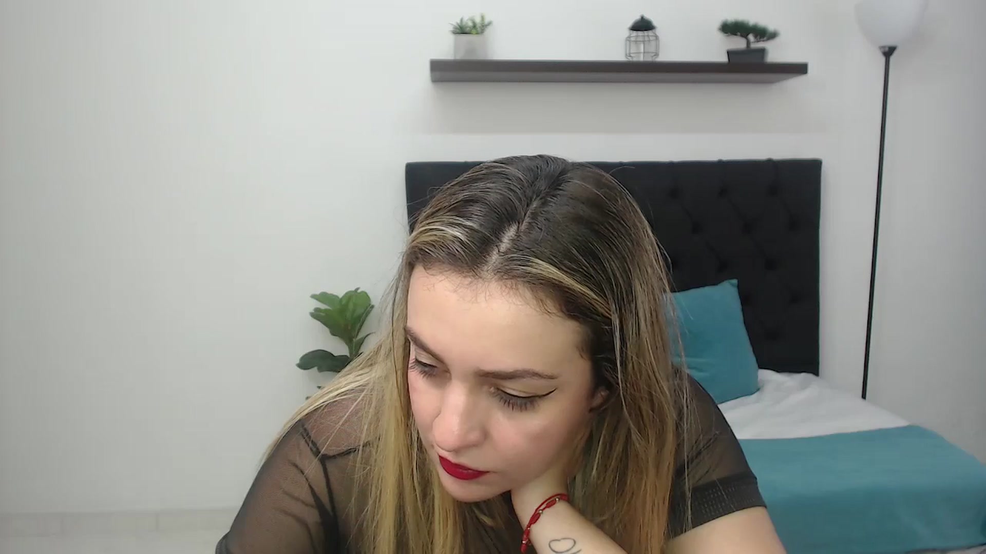 Gallery image thumbnail from CamilleDucan's myfreecams stream on, 08/27/2025, 17:12 image 19 of 20