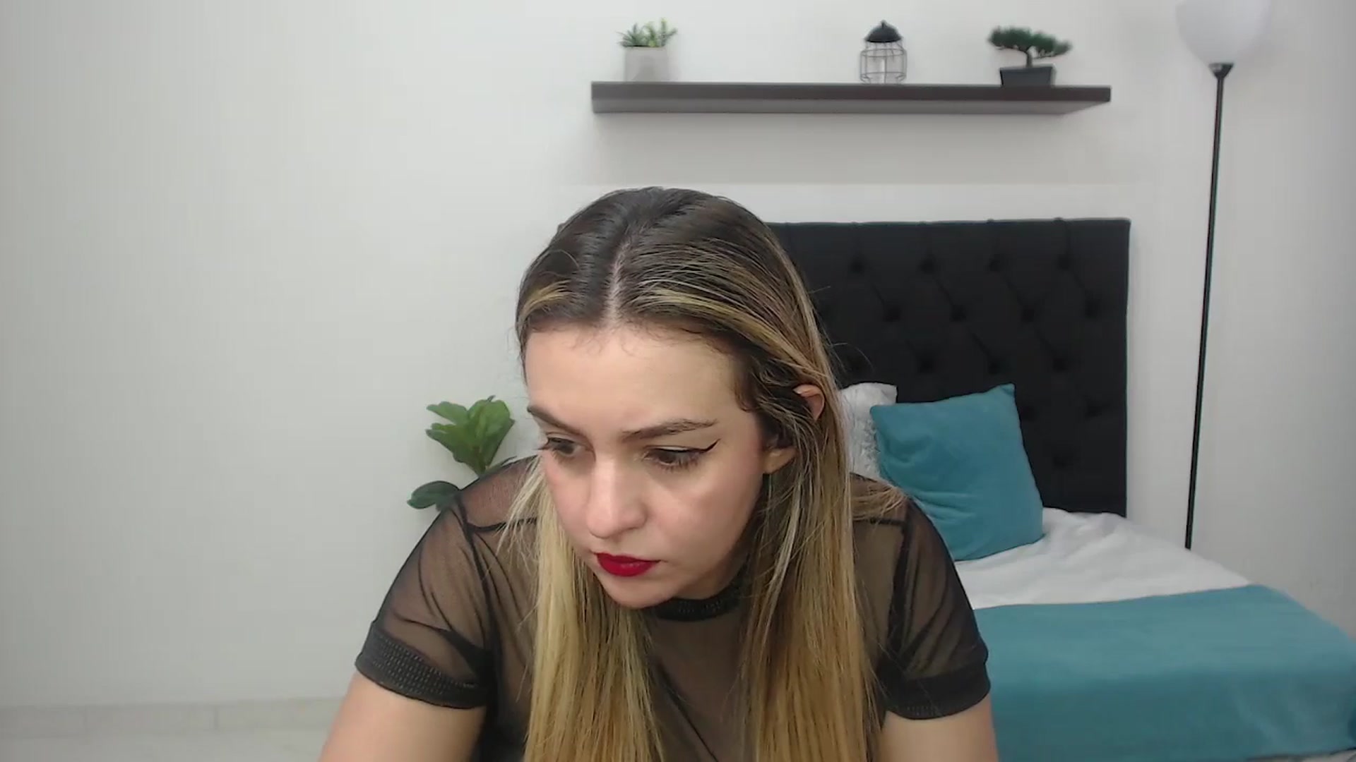 Gallery image thumbnail from CamilleDucan's myfreecams stream on, 08/27/2025, 18:28 image 5 of 20
