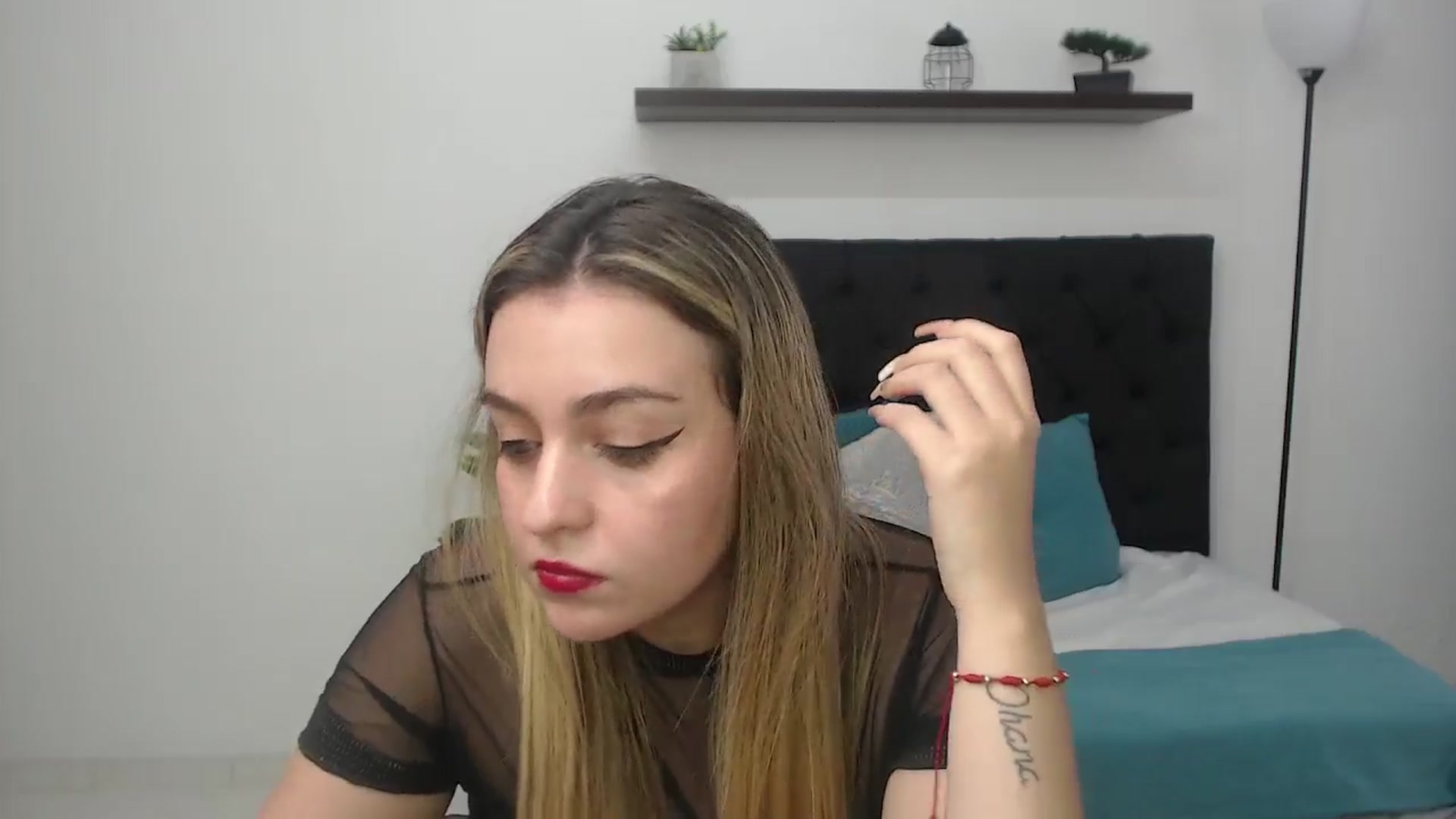 Gallery image thumbnail from CamilleDucan's myfreecams stream on, 08/27/2025, 18:28 image 20 of 20