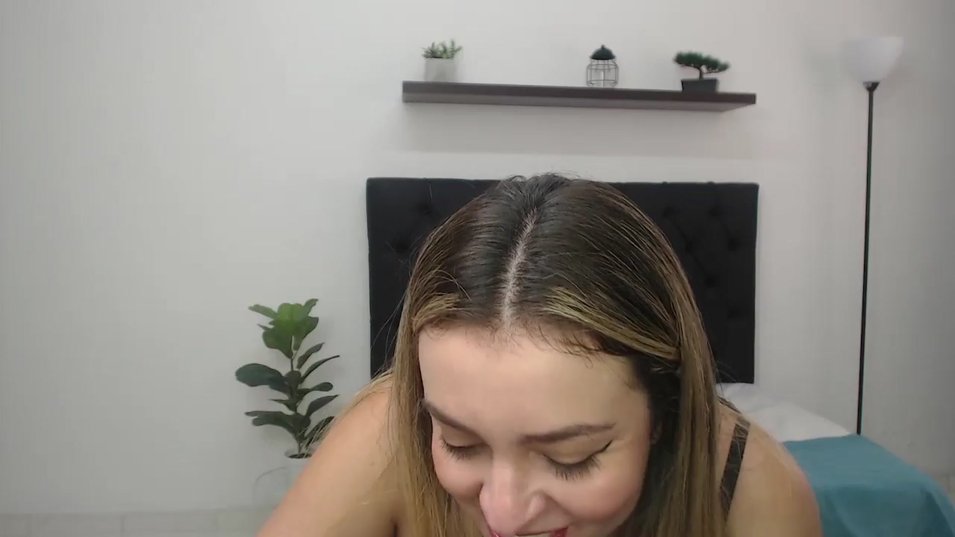 Gallery image thumbnail from CamilleDucan's myfreecams stream on, 08/29/2025, 14:34 image 4 of 20