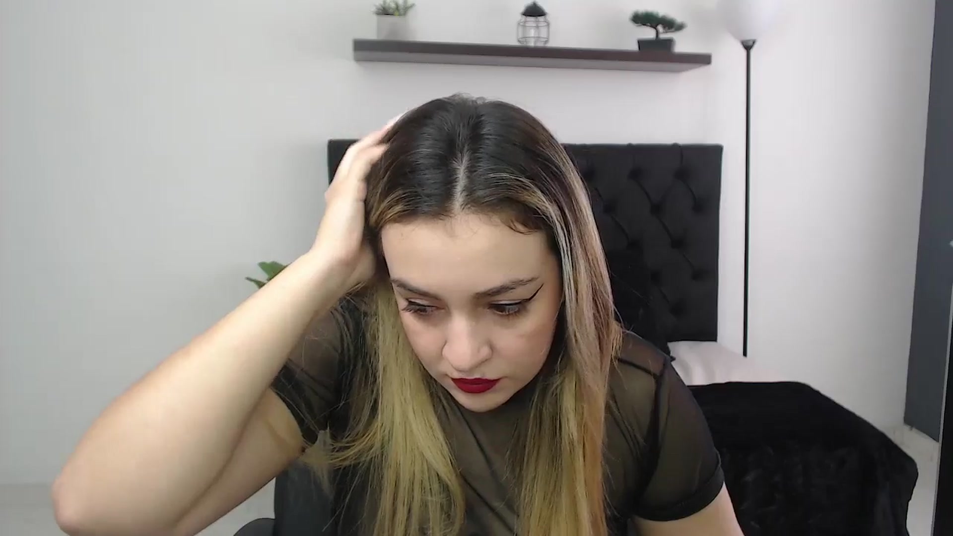Gallery image thumbnail from CamilleDucan's myfreecams stream on, 10/09/2025, 13:27 image 14 of 20