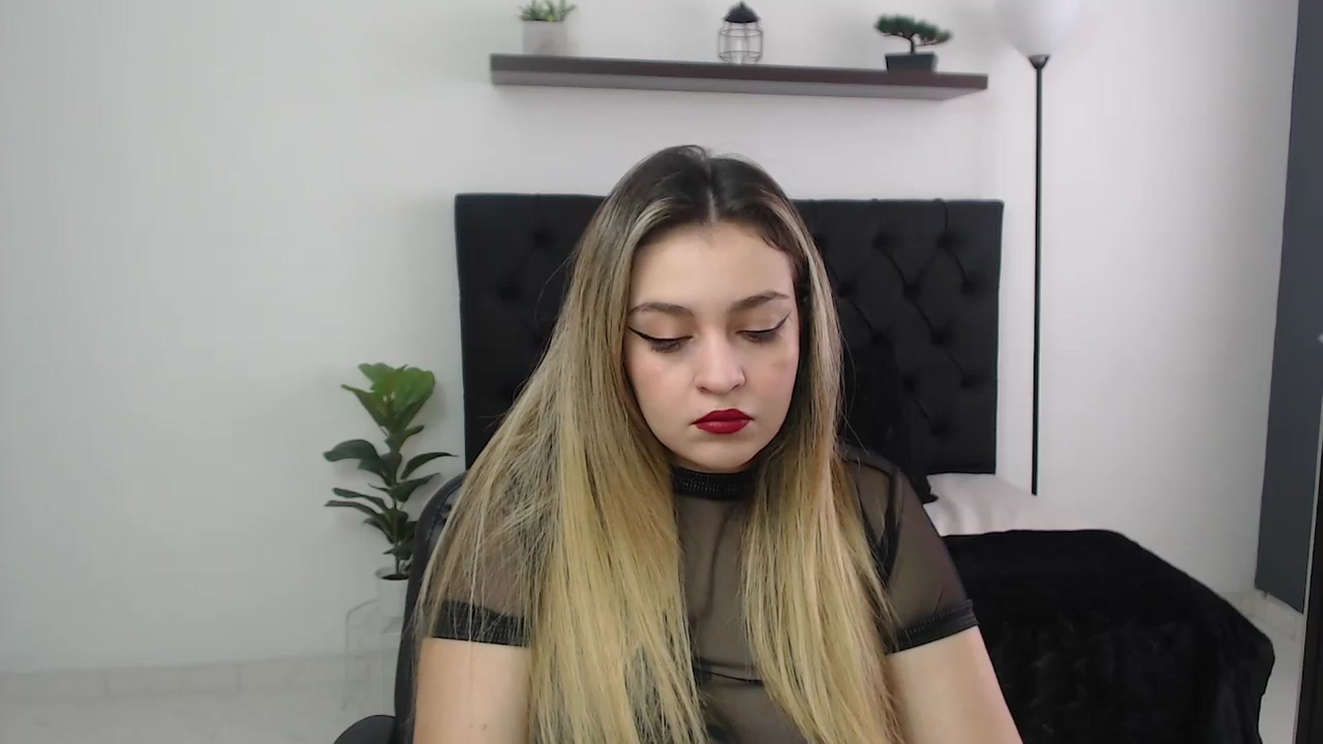 Gallery image thumbnail from CamilleDucan's myfreecams stream on, 10/09/2025, 13:27 image 20 of 20