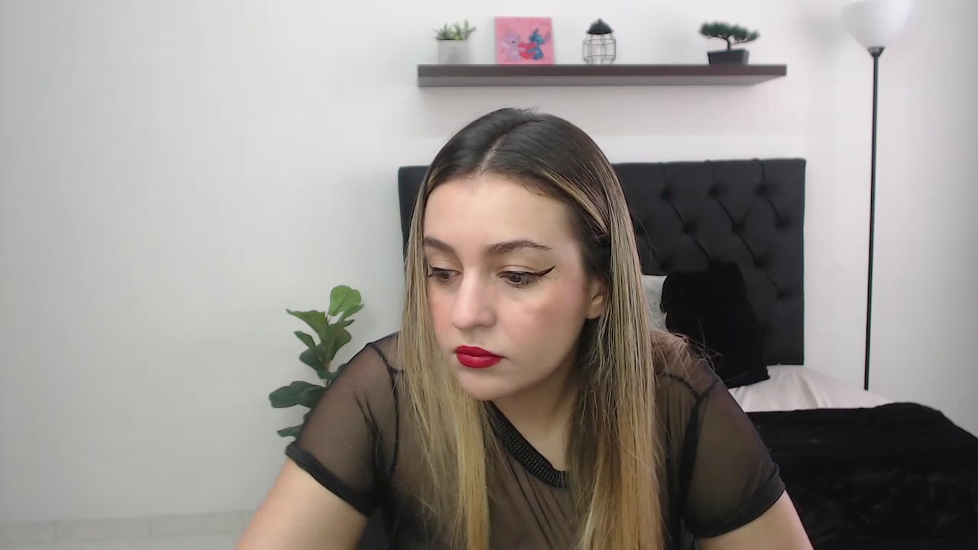 Gallery image thumbnail from CamilleDucan's myfreecams stream on, 10/22/2025, 13:40 image 13 of 20