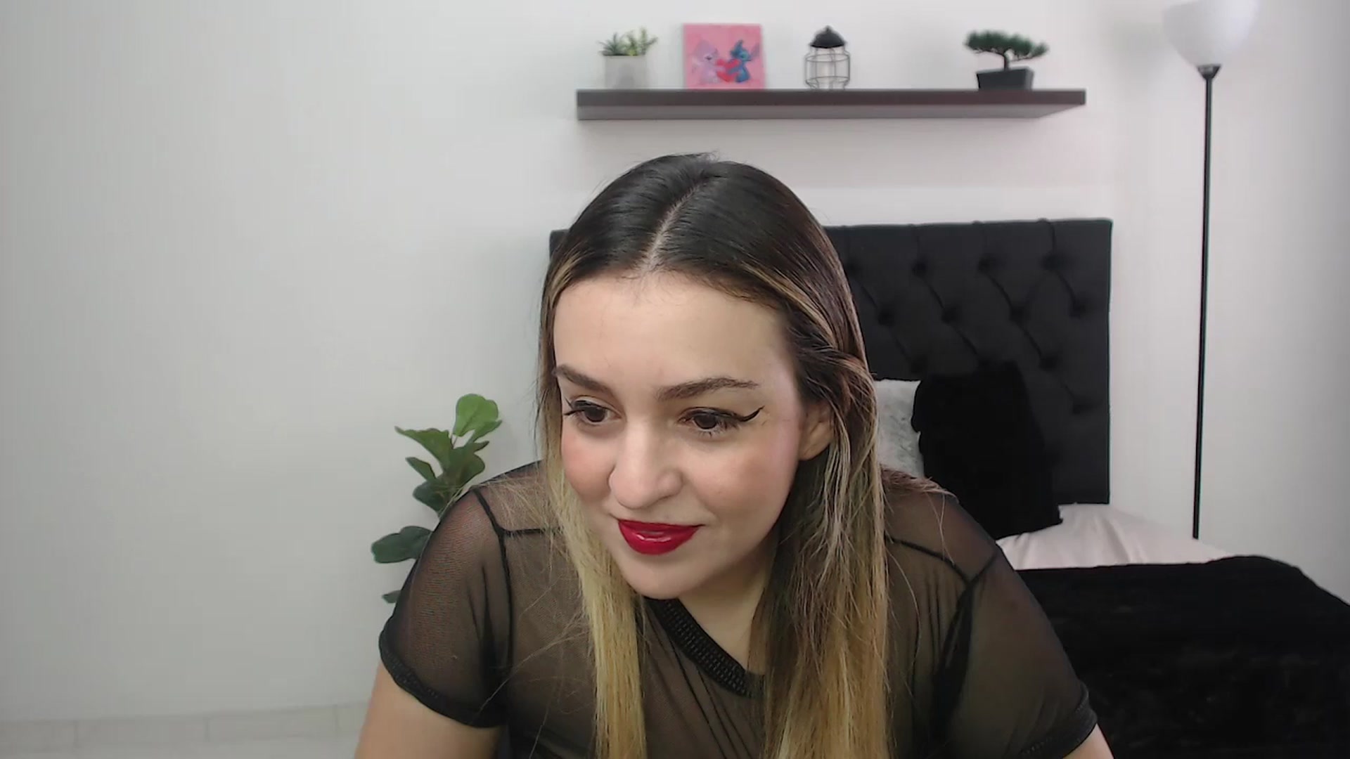 Gallery image thumbnail from CamilleDucan's myfreecams stream on, 10/22/2025, 13:40 image 6 of 20