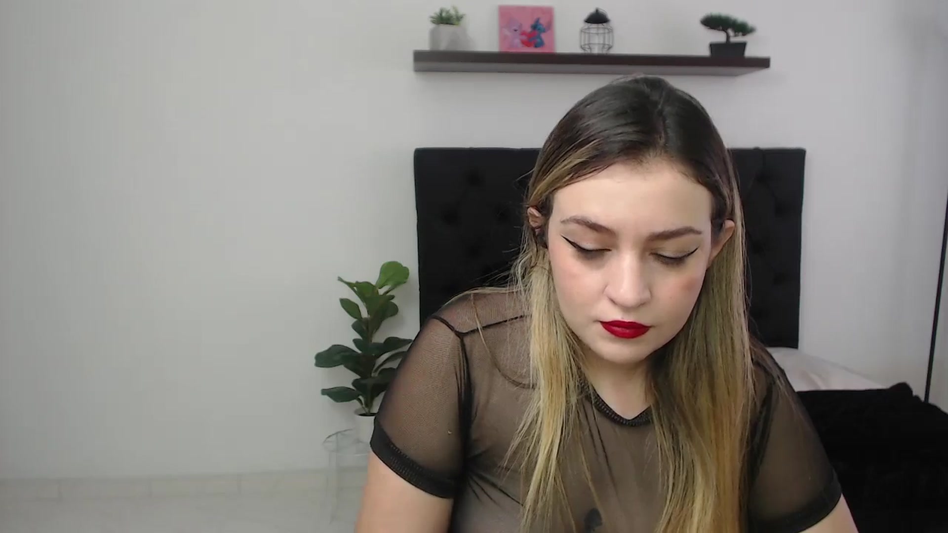 Gallery image thumbnail from CamilleDucan's myfreecams stream on, 11/20/2025, 14:00 image 3 of 20