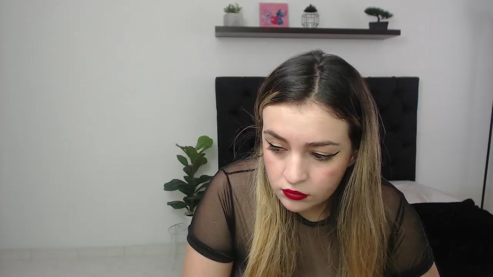 Gallery image thumbnail from CamilleDucan's myfreecams stream on, 11/20/2025, 14:26 image 10 of 20