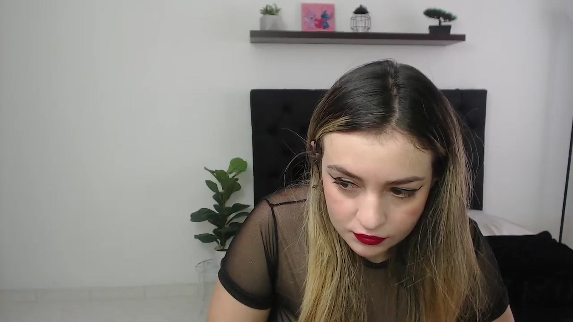 Gallery image thumbnail from CamilleDucan's myfreecams stream on, 11/20/2025, 14:26 image 18 of 20